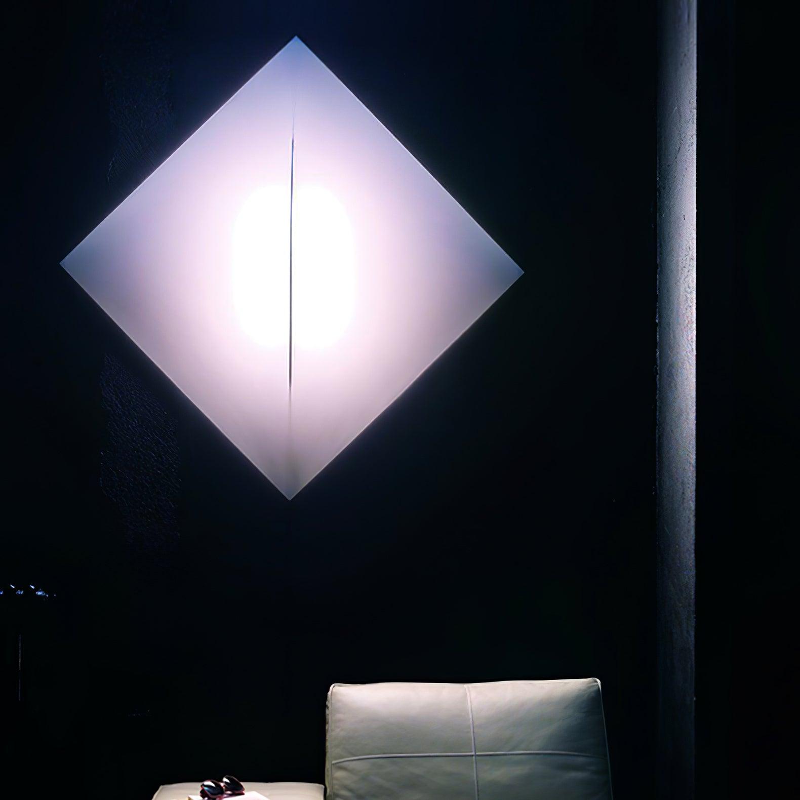 Phel Minimalist Fabric Wall lamp-Neutral Decor