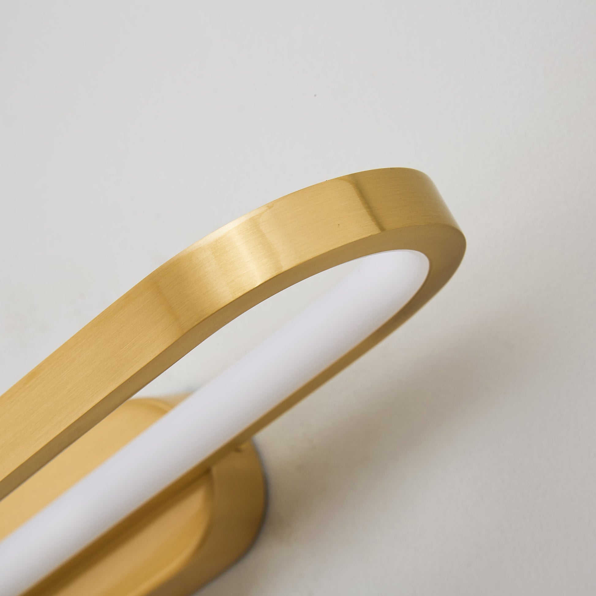 Gianni LED Wall Lamp turned off to showcase its design.
