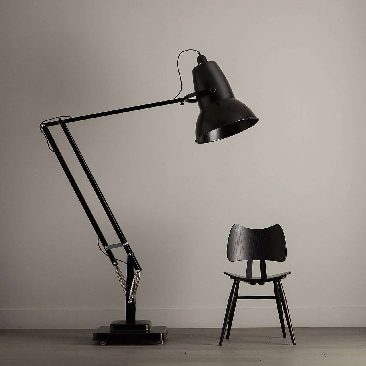 Dexter Floor Lamp
