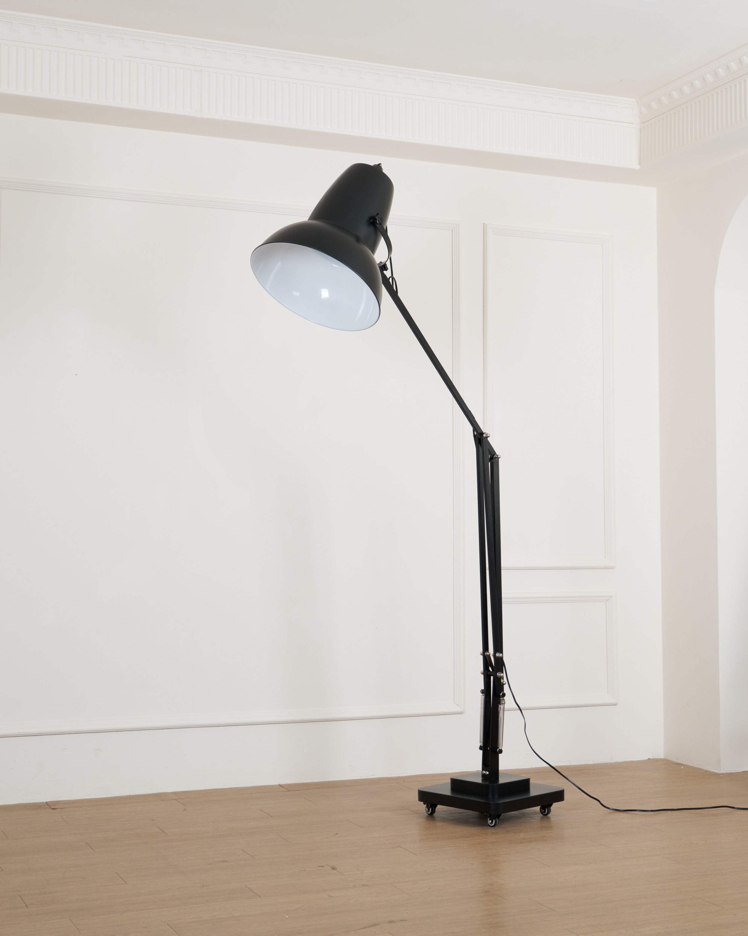 Dexter Floor Lamp