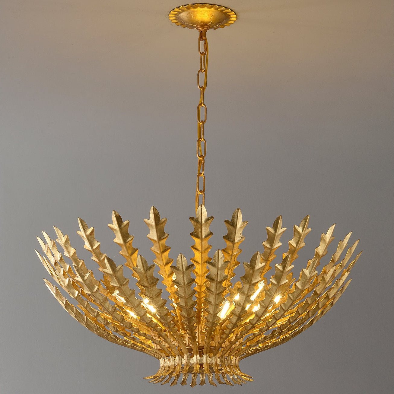 Aurelia Luxurious Gilded Acanthus Chandelier-Neutral Decor