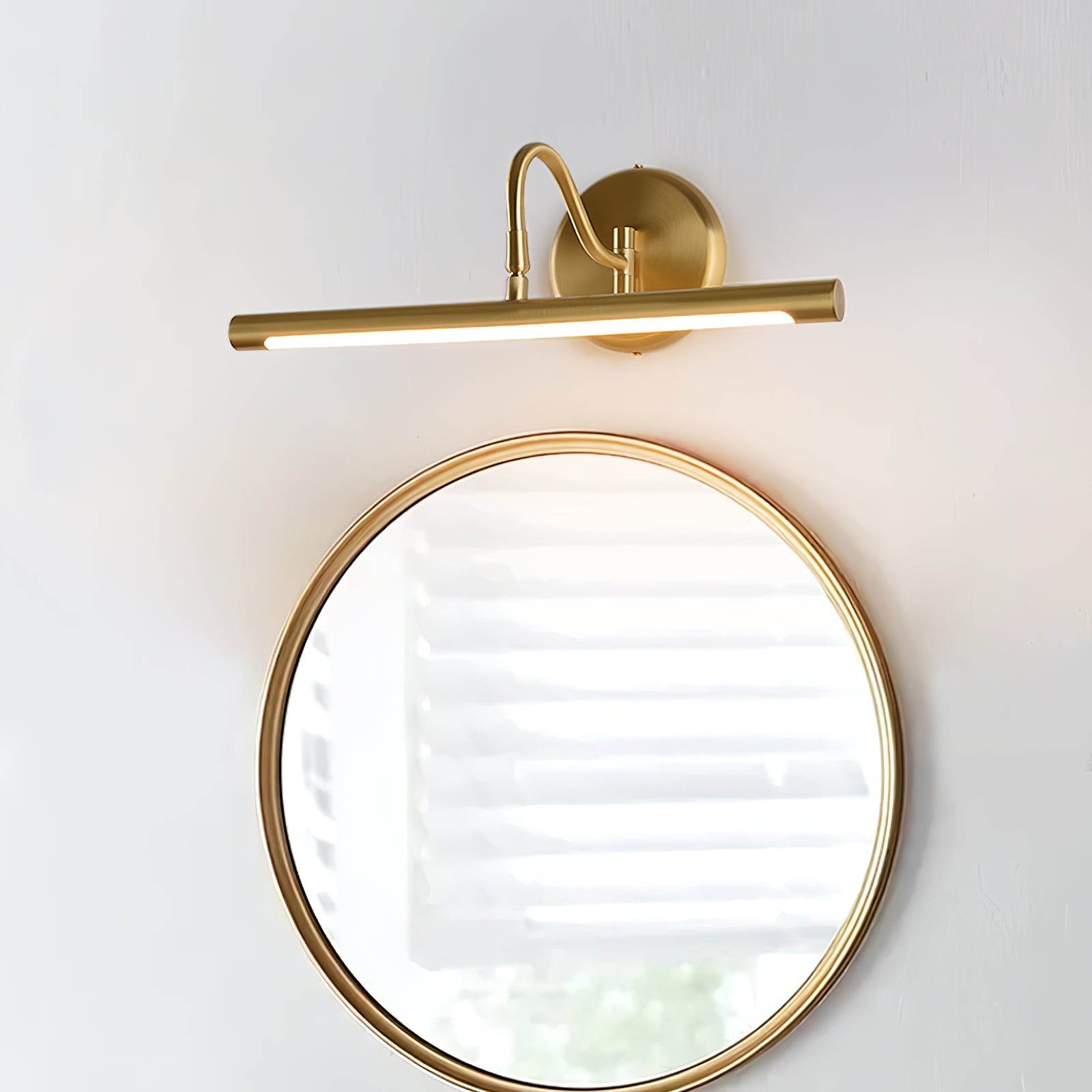 Nina Arc Vanity Wall Light-Neutral Decor