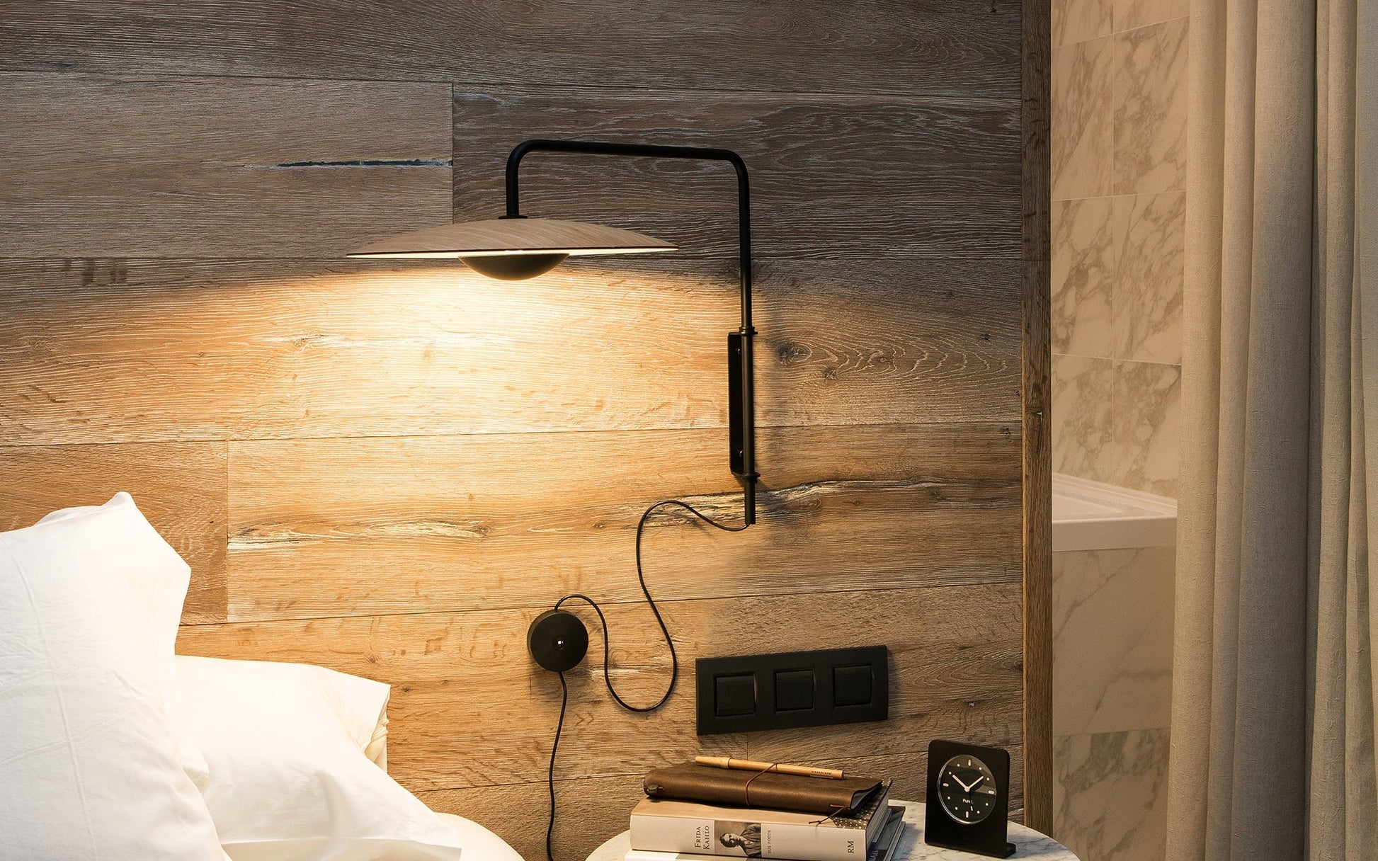 Abnormal Classic Modern Minimalist Plug-In Wall Lamp-Neutral Decor