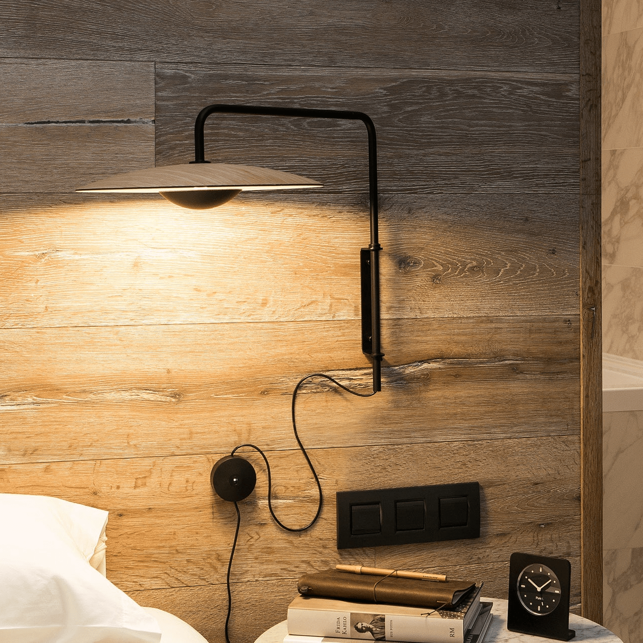 Abnormal Classic Modern Minimalist Plug-In Wall Lamp-Neutral Decor