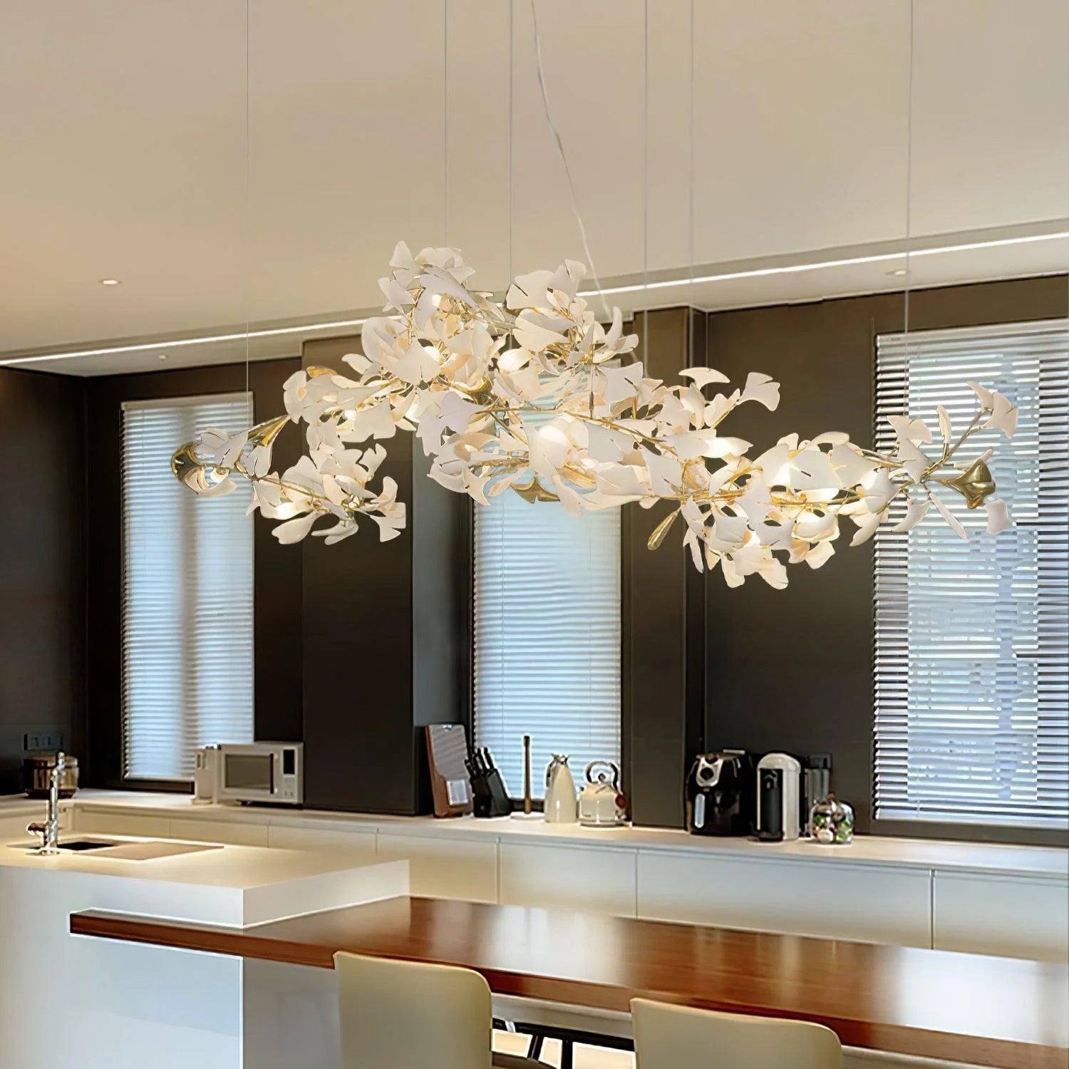 Tulp Chandelier
