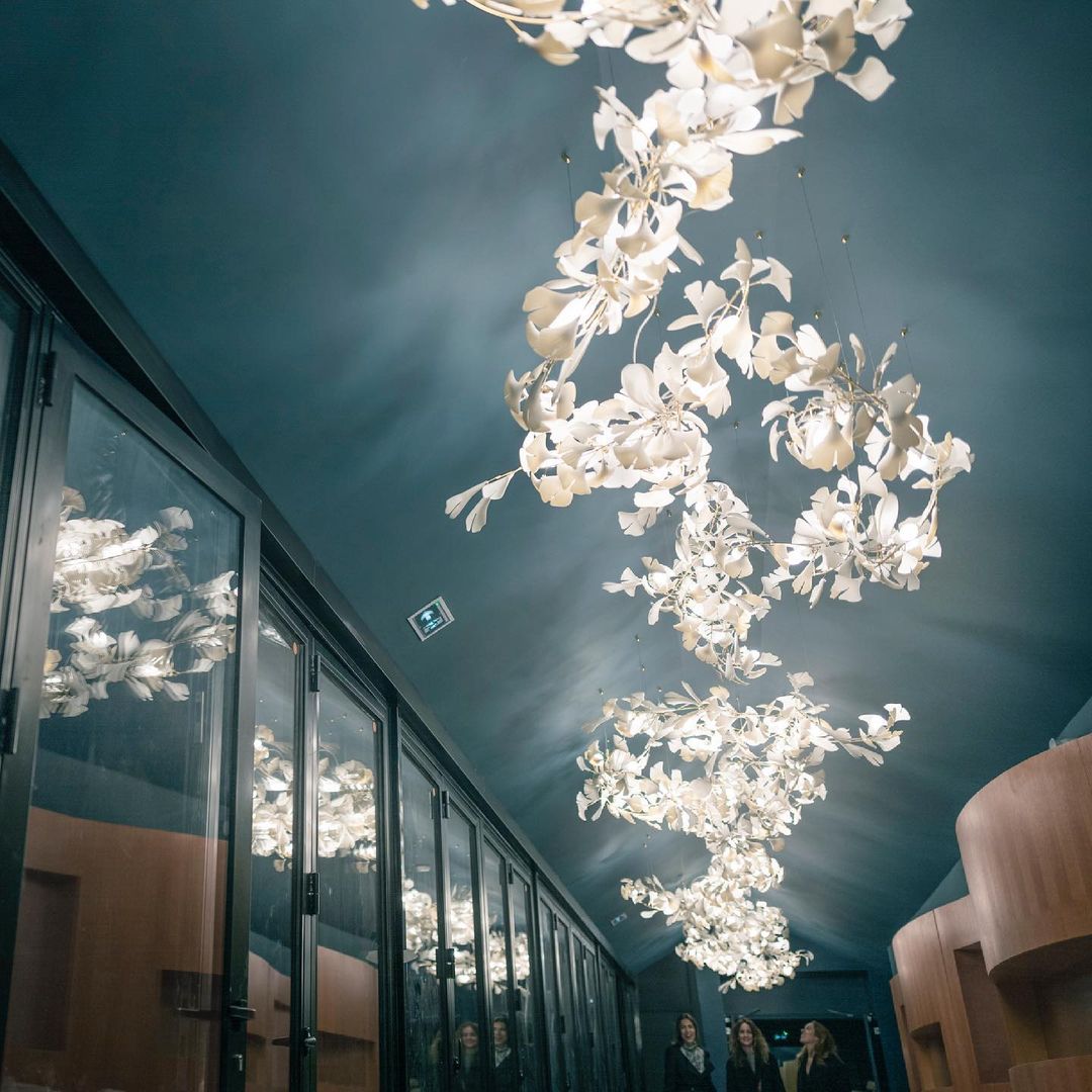 Eurzoris Gingko Leaf Chandelier-Neutral Decor