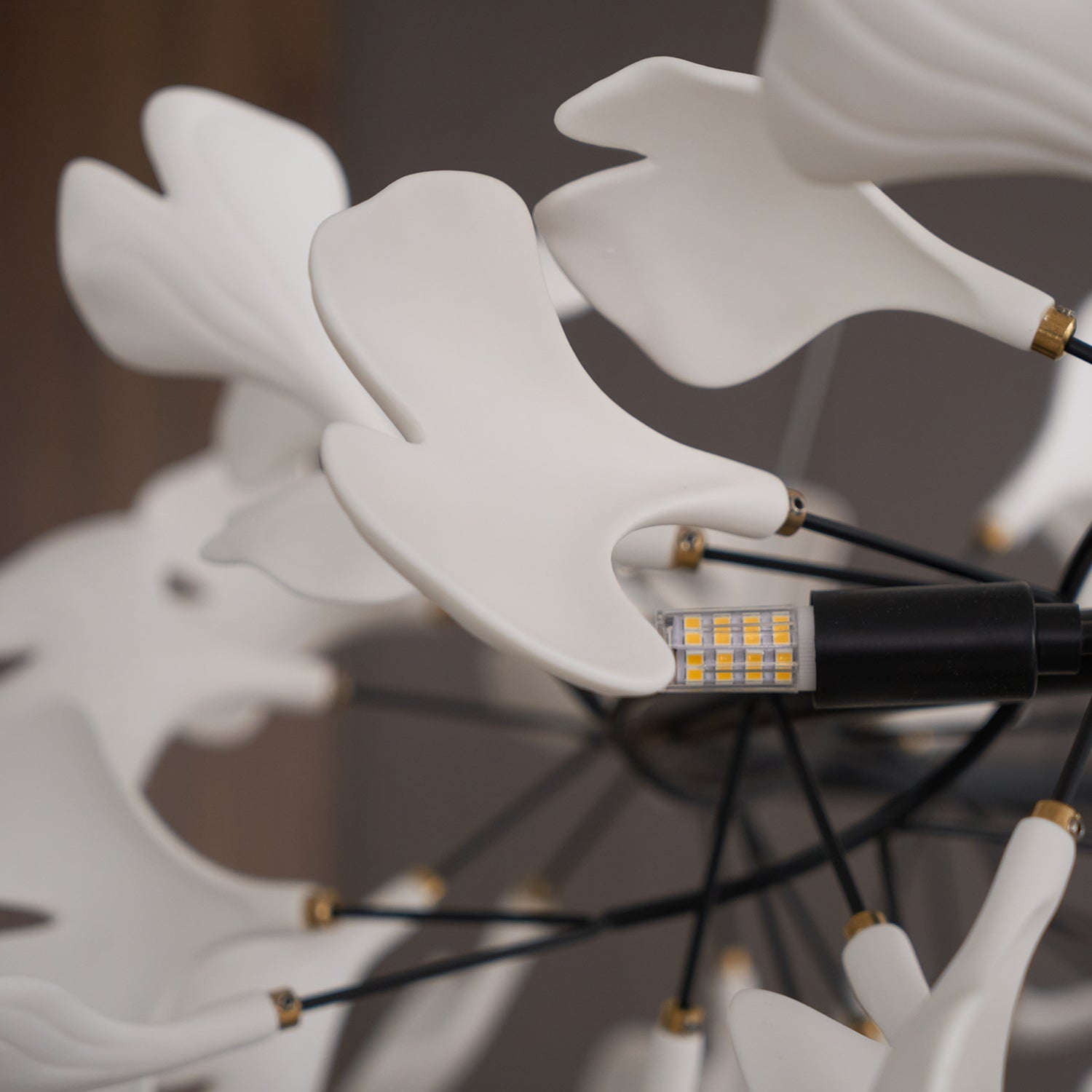 Lustra Chandelier Gingko LED Branch-Neutral Decor