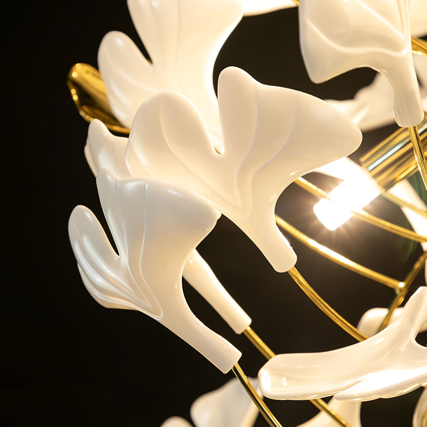 Ilvyniel Gingko Chandelier-Neutral Decor