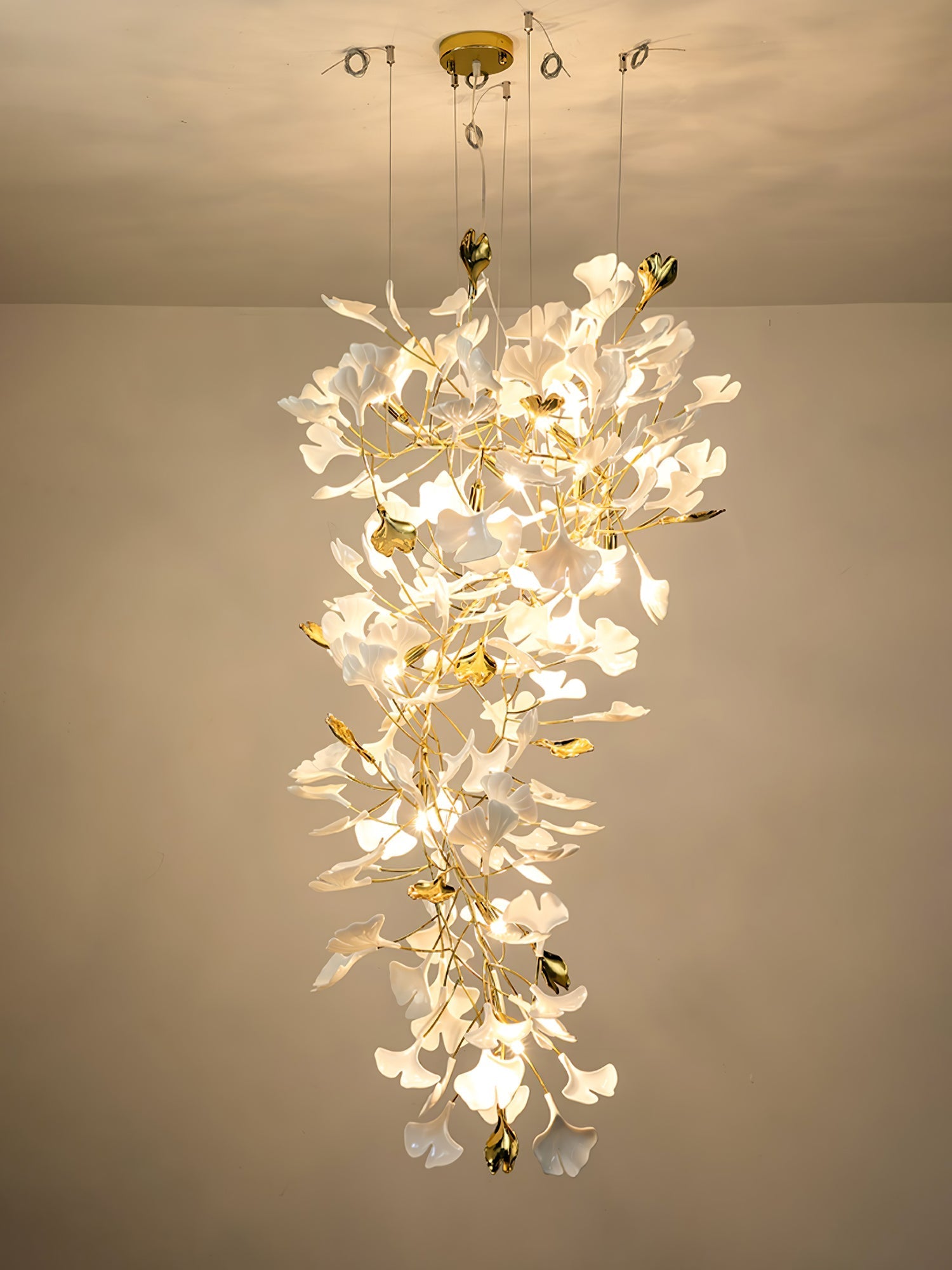 Ilvyniel Gingko Chandelier-Neutral Decor