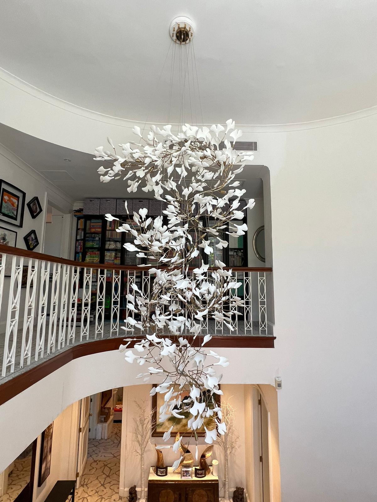 Sorvyn Pendant Lamp Ginkgo Ceramic Brass Floral-Neutral Decor