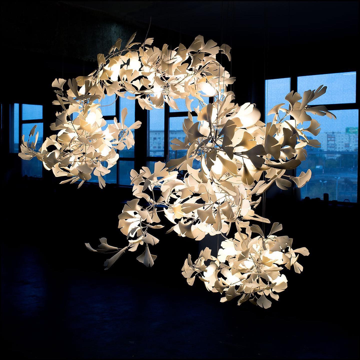 Ririxel Pendant Lamp Gingko Ceramic Petals Gold-Neutral Decor