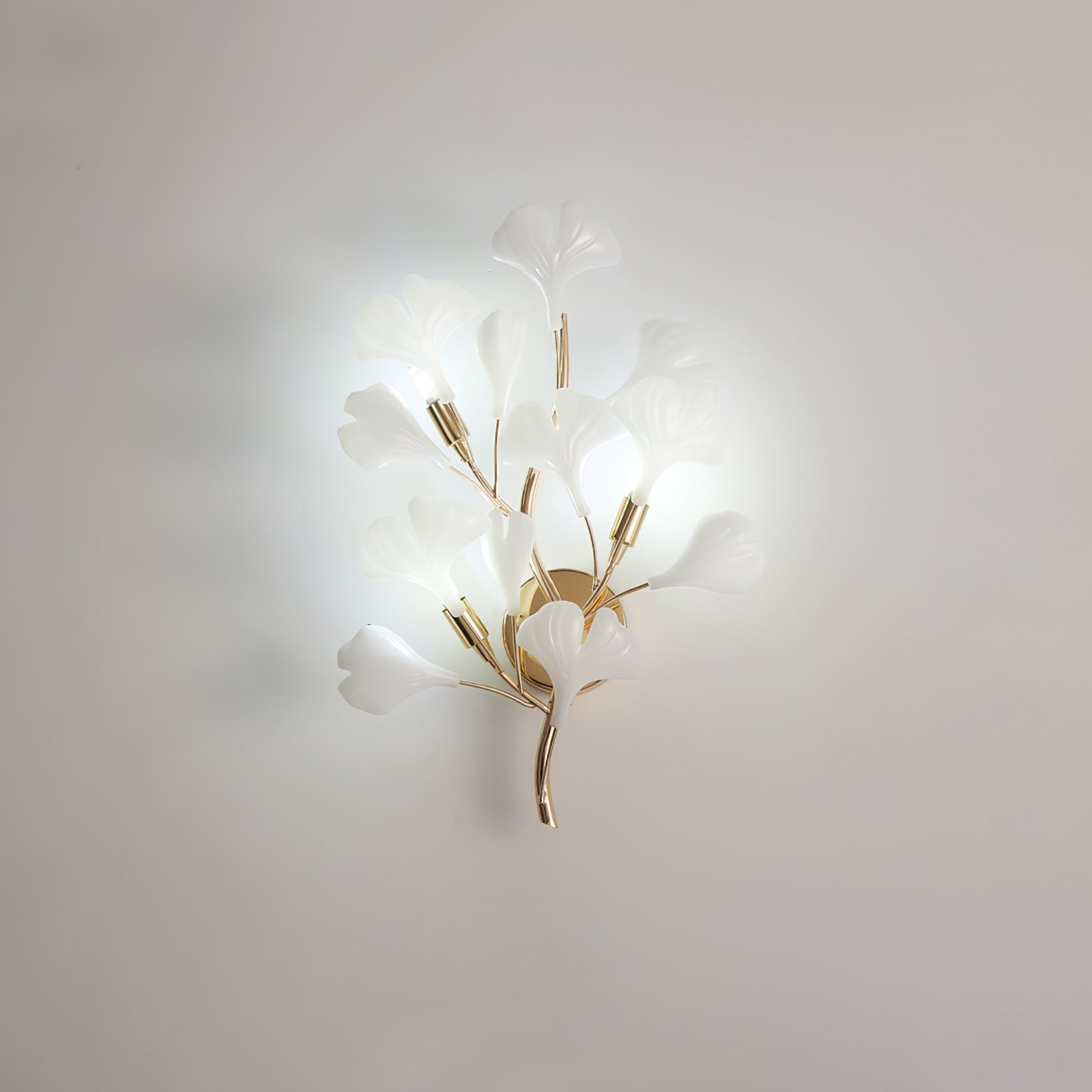 Oakes Postmodern Luxury Gingko Ceramics Wall Lamp-Neutral Decor