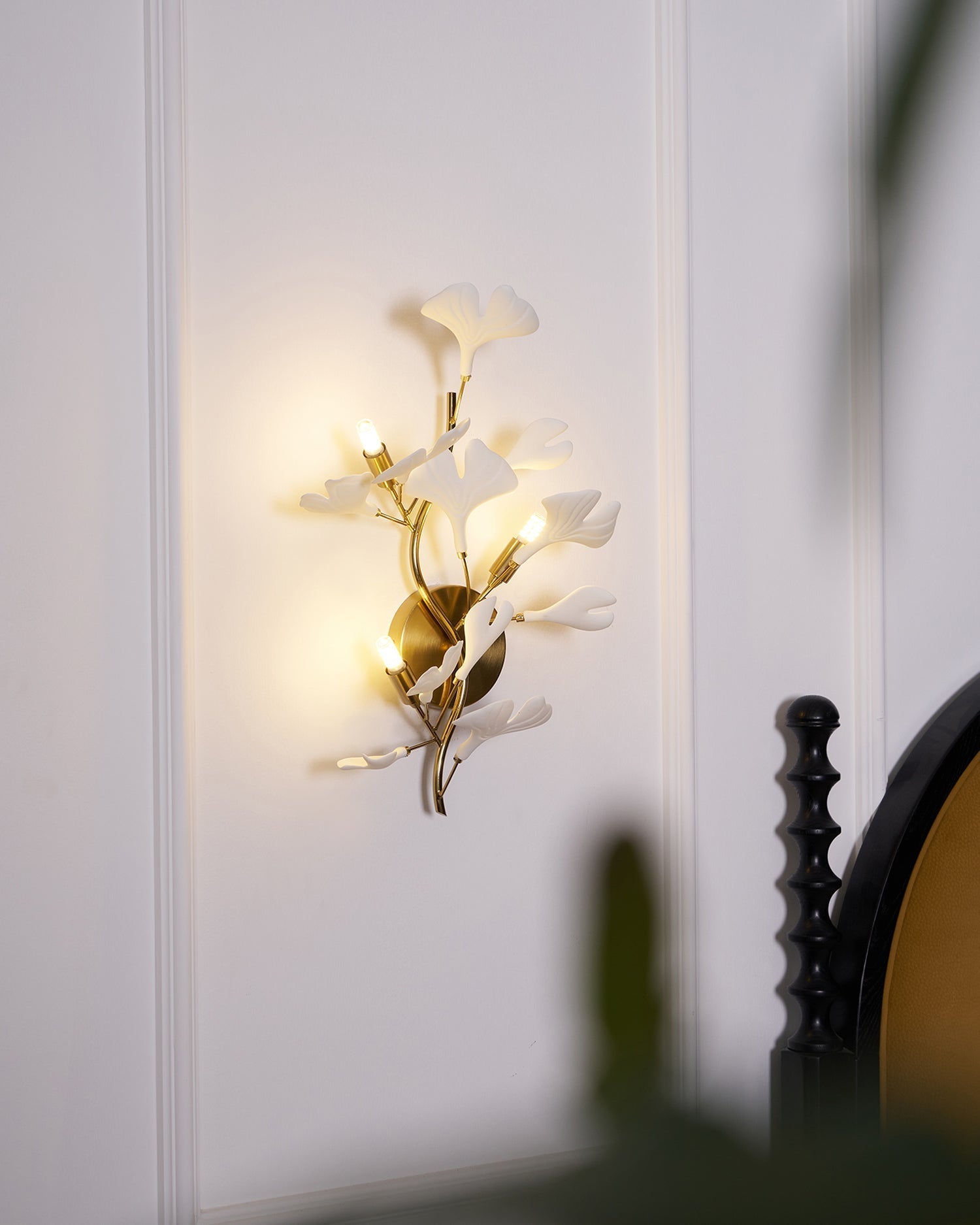 Wall Lamp Gingko Ceramic Petal Shades Gold Art Nouveau