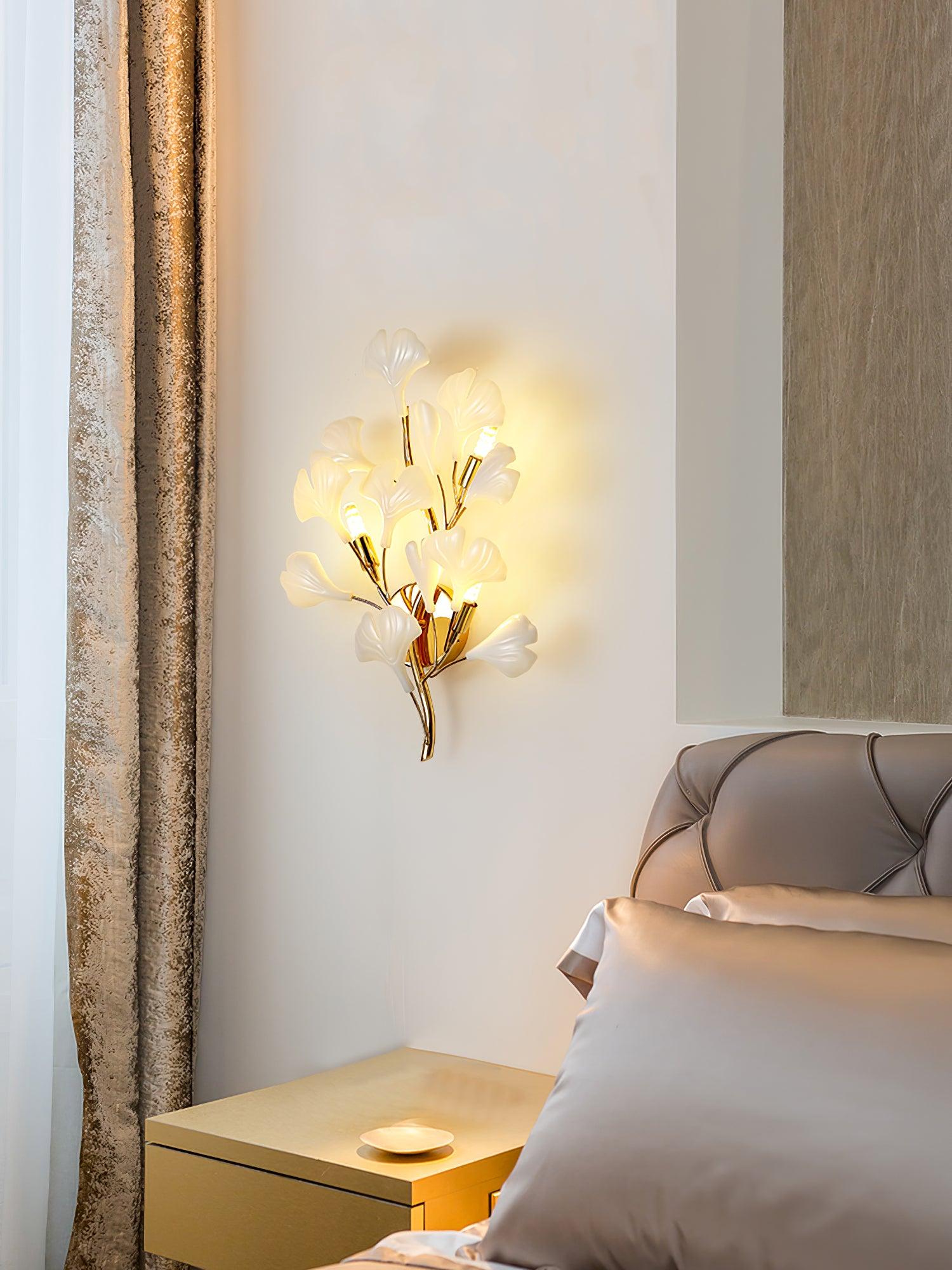 Oakes Postmodern Luxury Gingko Ceramics Wall Lamp-Neutral Decor