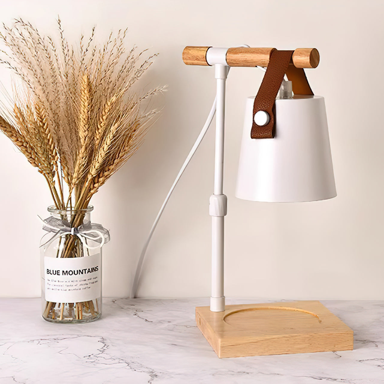 Marlow Lamp