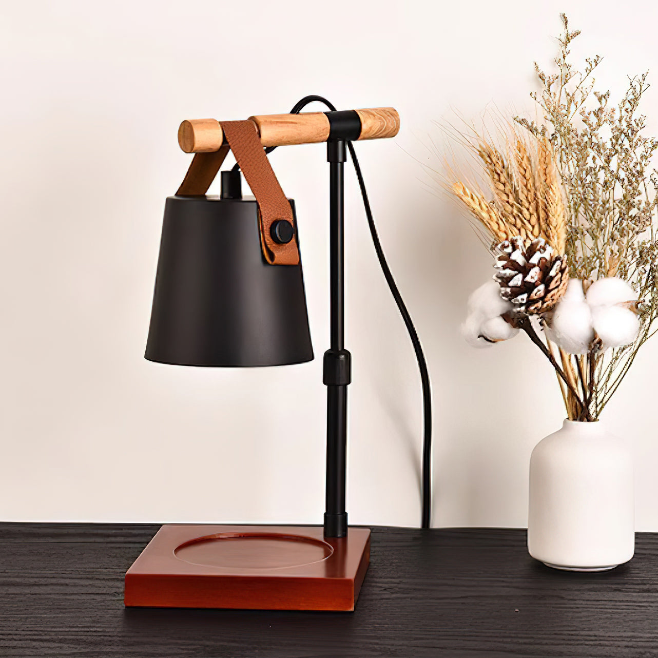 Marlow Lamp