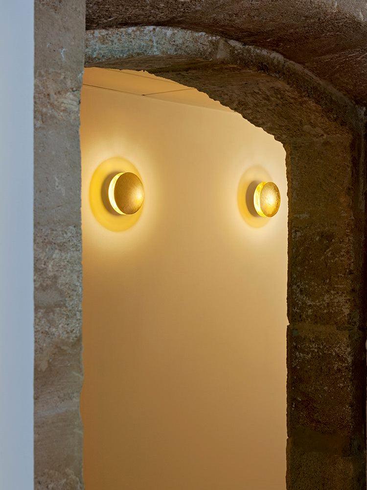 Fioris Modern Minimalist Art Wall Lamp-Neutral Decor