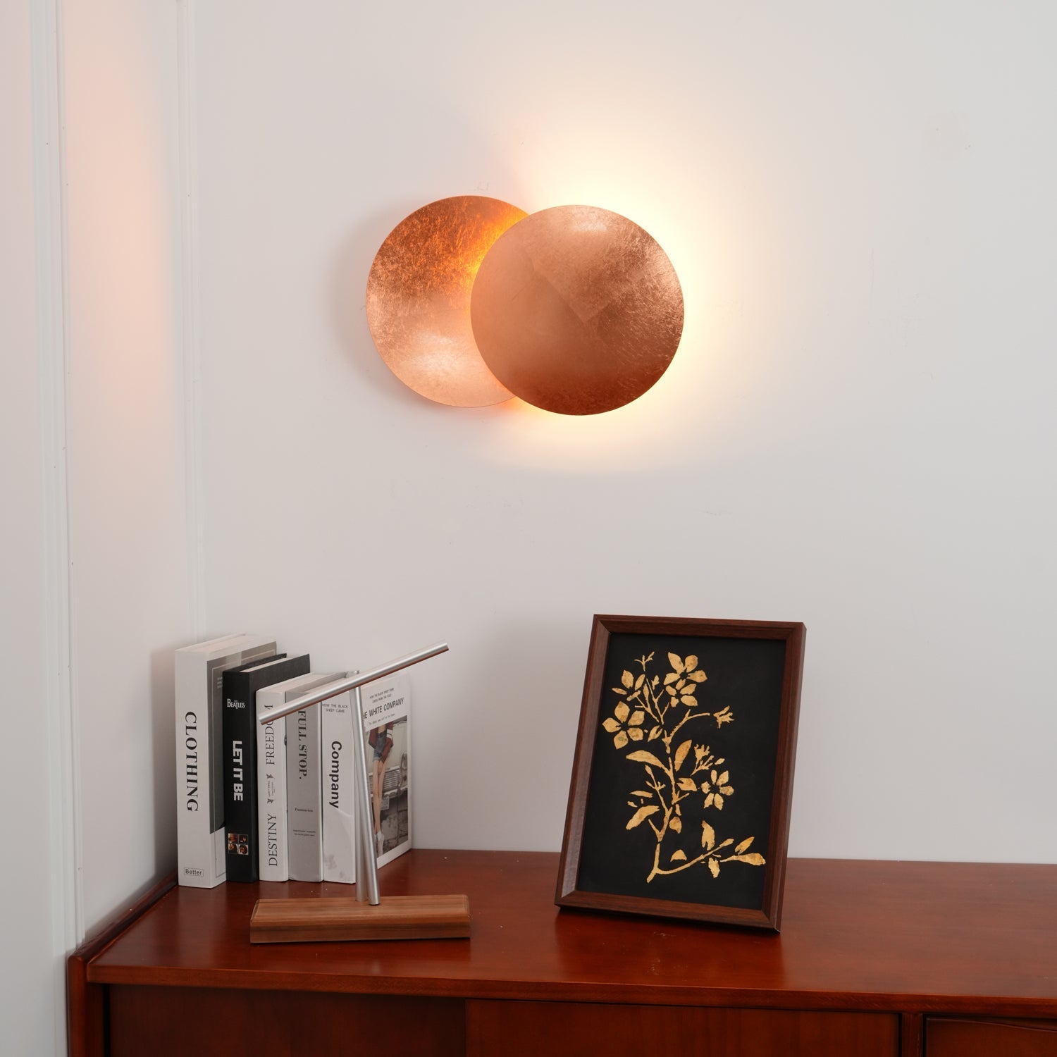 Fioris Modern Minimalist Art Wall Lamp-Neutral Decor
