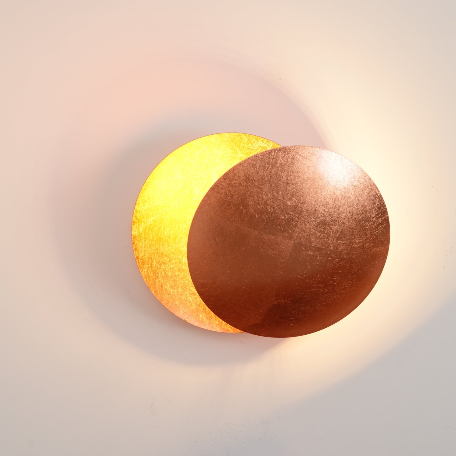 Fioris Modern Minimalist Art Wall Lamp-Neutral Decor