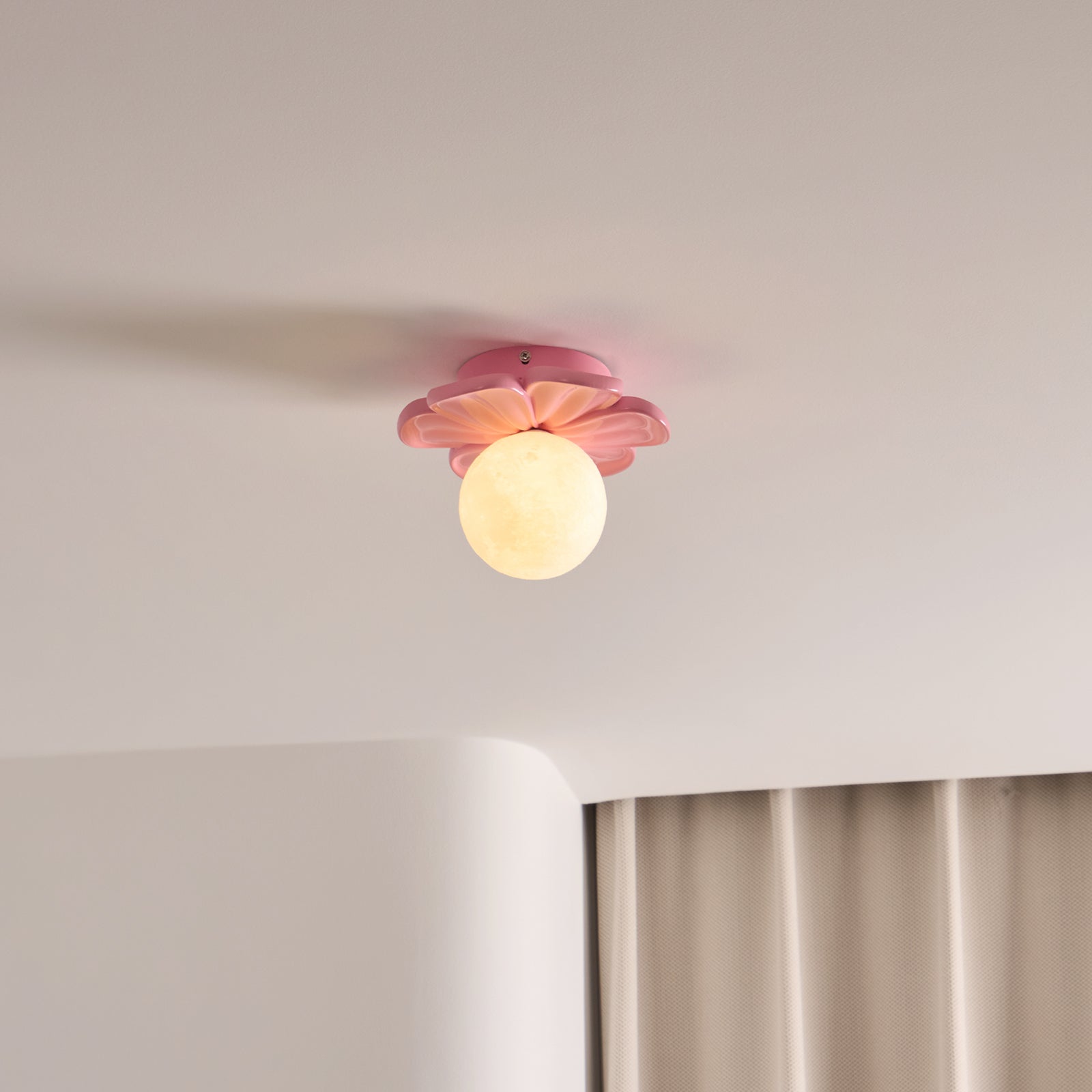 Quia Ceiling Light