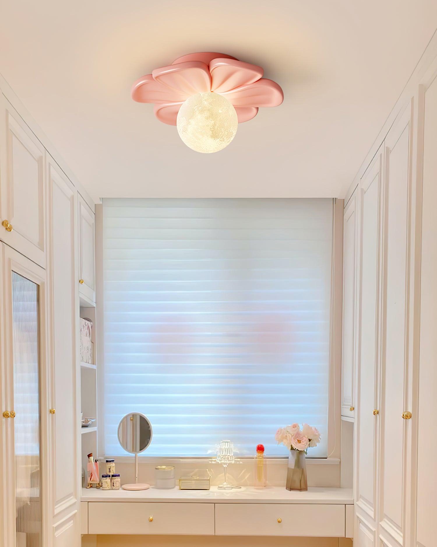 Quia Ceiling Light