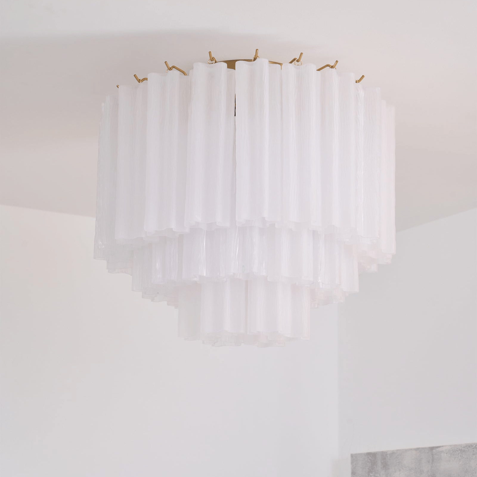 Aurora Ceiling Lamp White Murano Glass Layered Elegant Modern-Neutral Decor