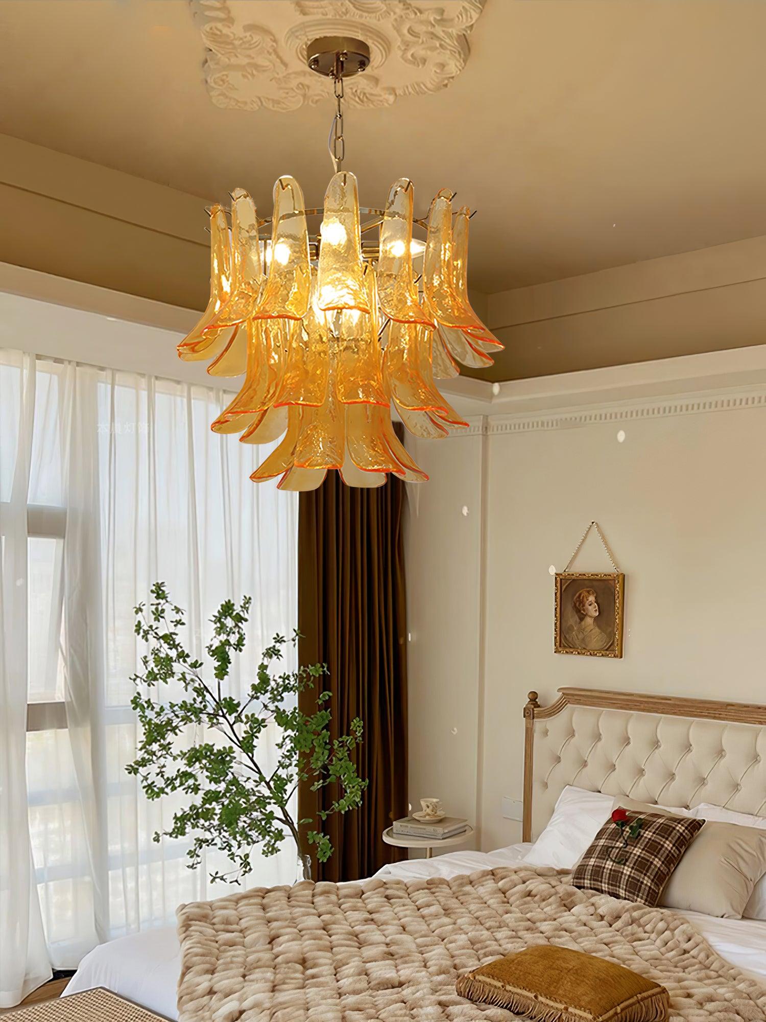 Elvess Chandelier Murano Glass Leaf Golden-Neutral Decor