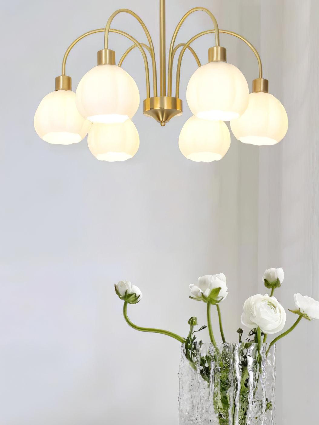 Sawyer Vintage Chandelier-Neutral Decor