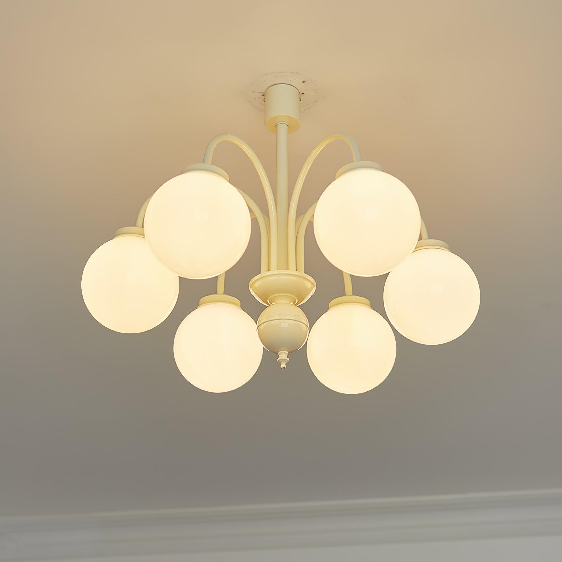 Lustra Chandelier Cream Glass Spheres-Neutral Decor