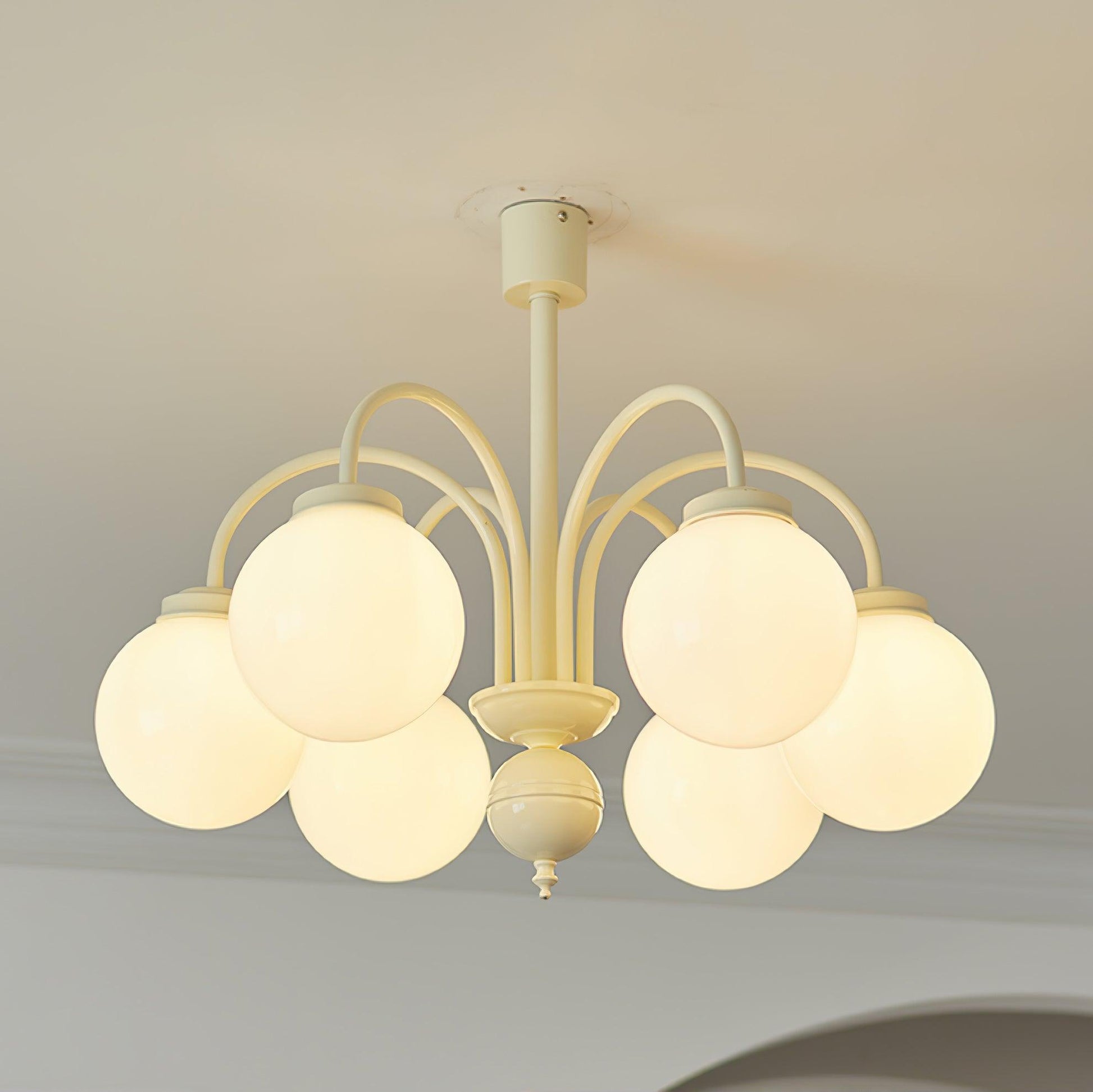 Lustra Chandelier Cream Glass Spheres-Neutral Decor
