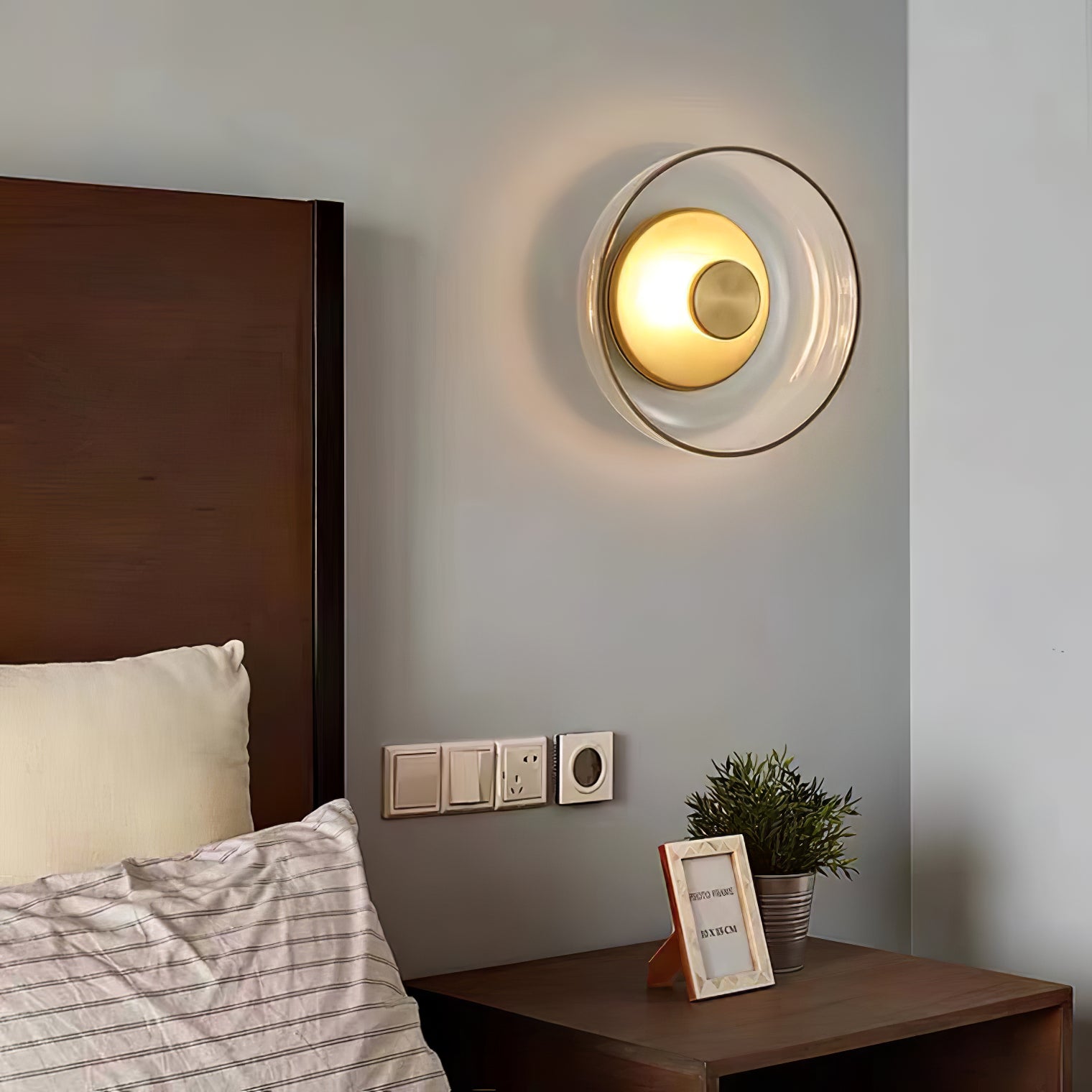 Lomino Premium Nordic Art Glass Wall Light-Neutral Decor