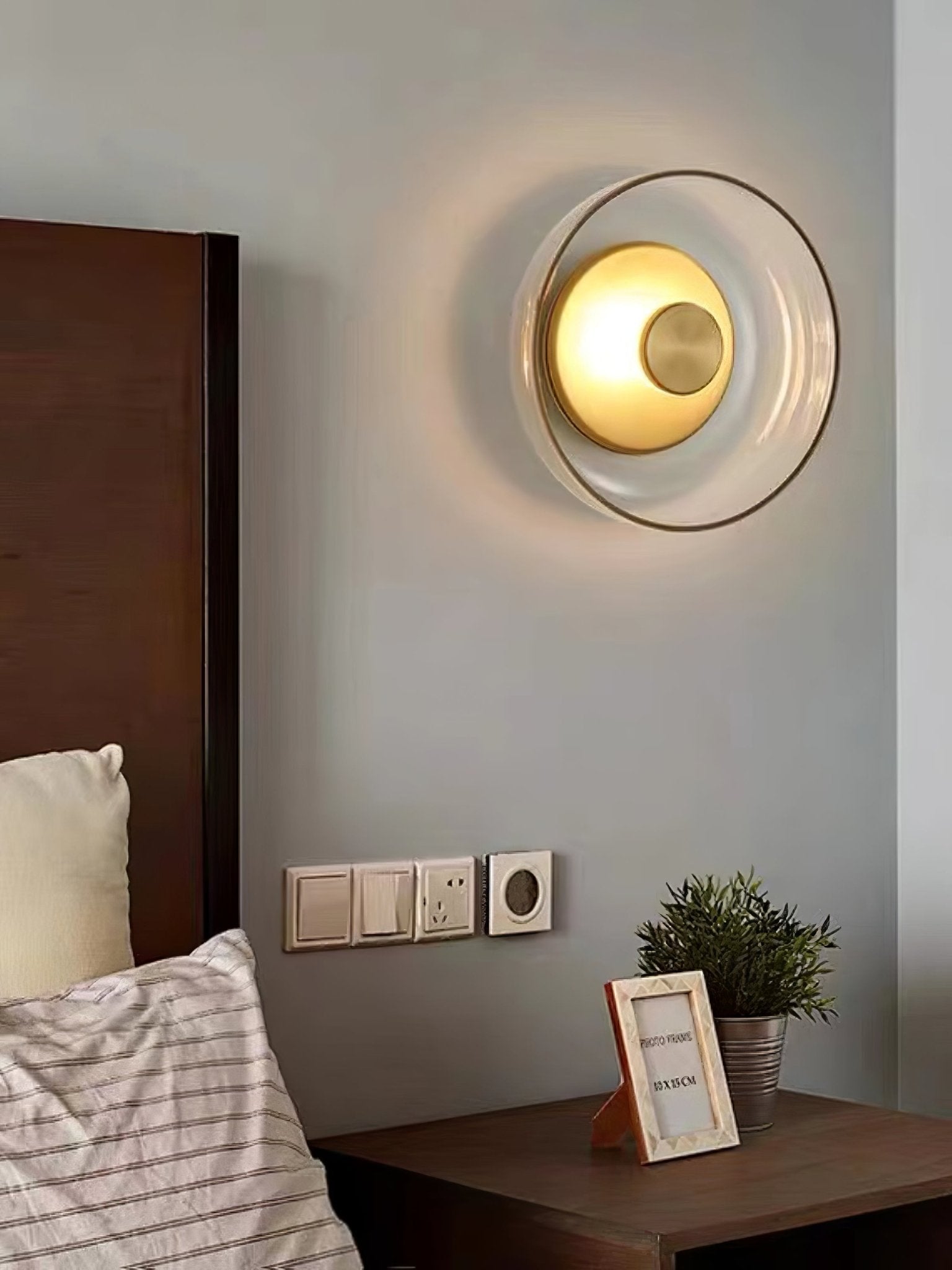 Lomino Premium Nordic Art Glass Wall Light-Neutral Decor