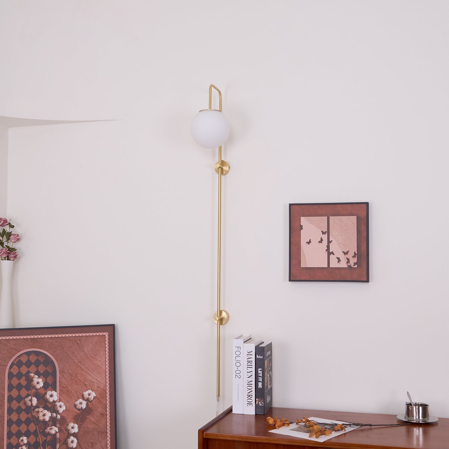 Evshaia Premium Elegance Globe Plug-in Brass Glass Sconce Wall lamp-Neutral Decor