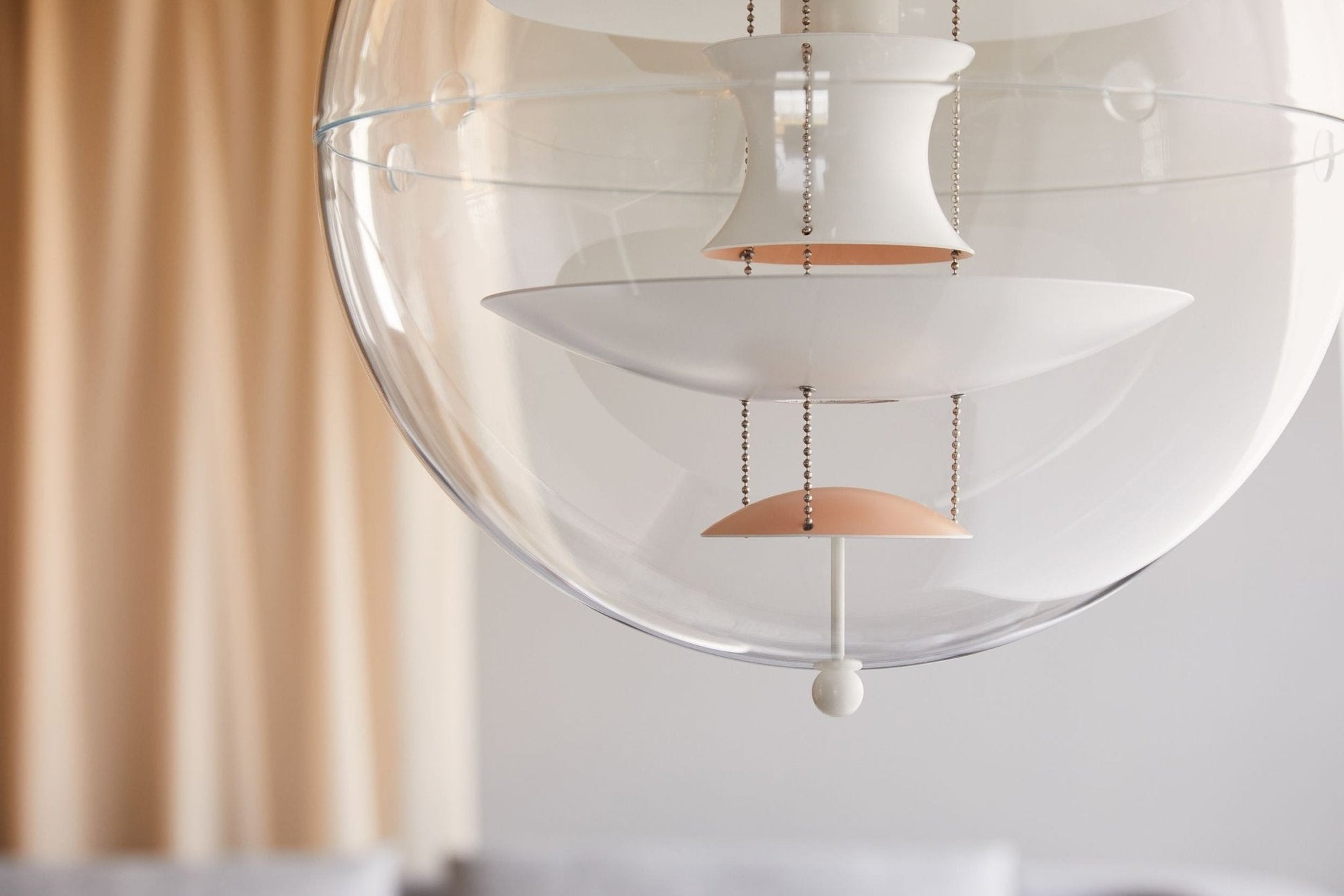 Gyan Futuristic Pendant Lamp-Neutral Decor