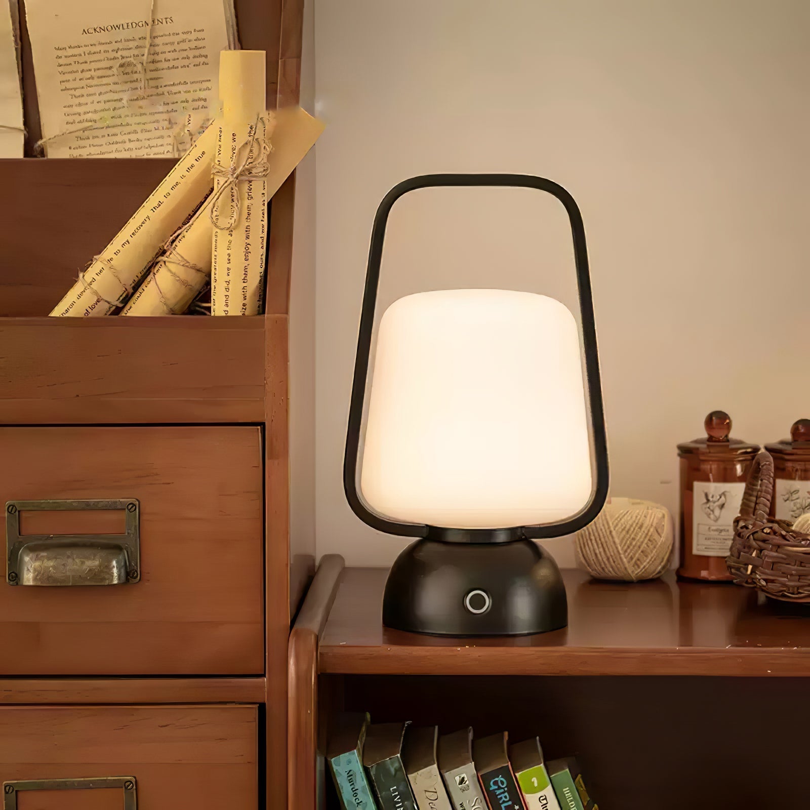 Lily Minimalist Table Lamp-Neutral Decor