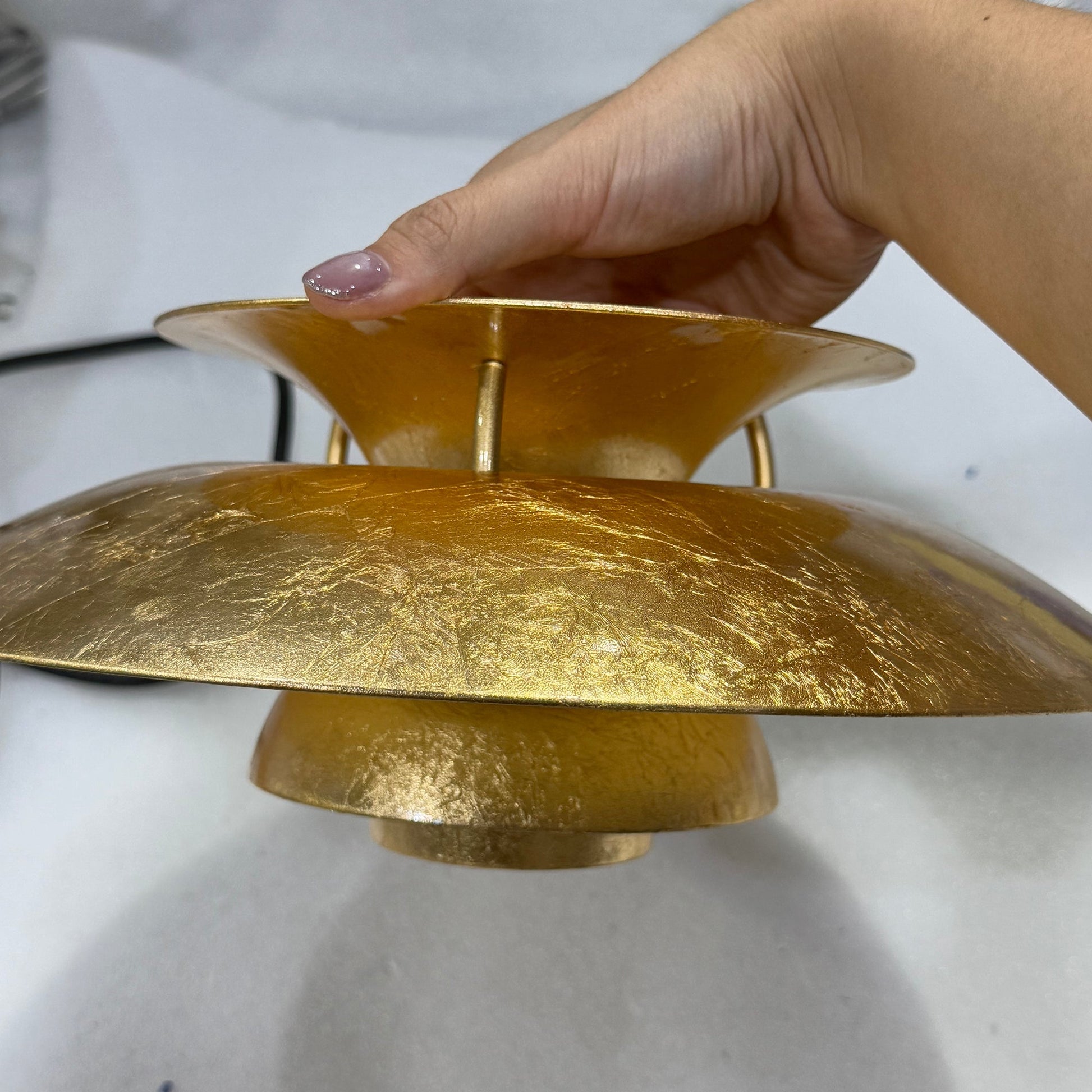 Top-down view of the pendant lamp's layered structure.