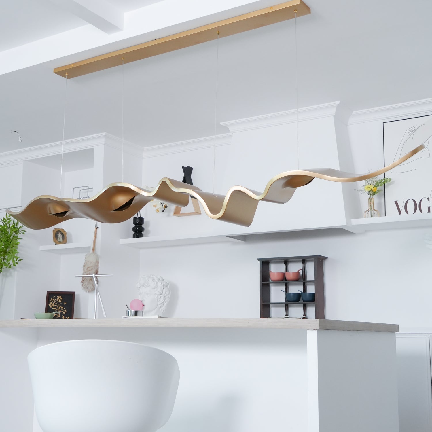 Raelis Gold Ribbon Chandelier-Neutral Decor