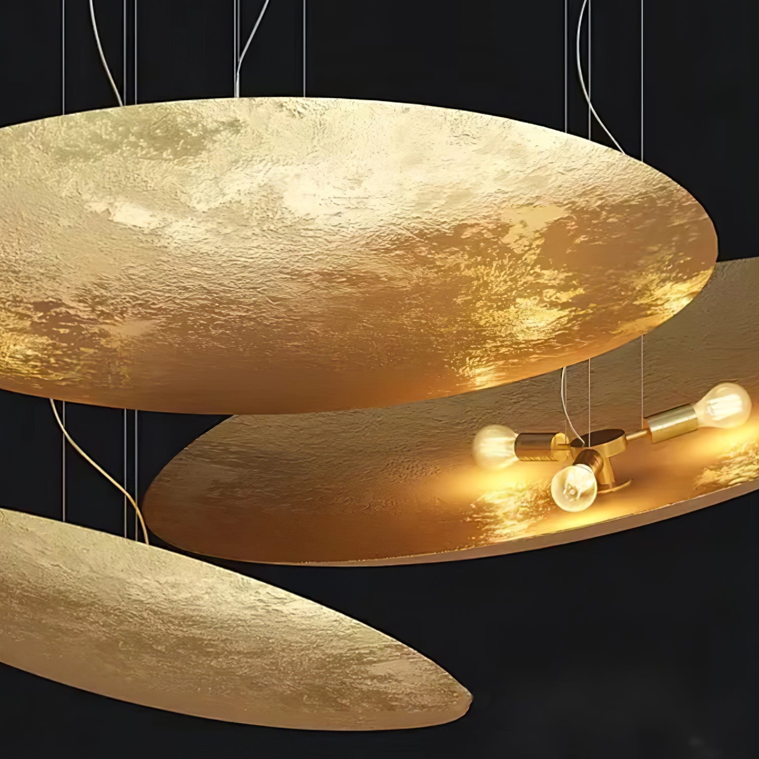 Rusken Gold Foil Pendant Lamp-Neutral Decor