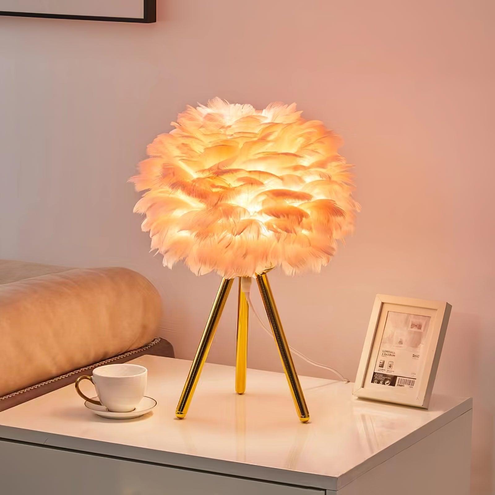 Nilo Feather Feminine Table Lamp-Neutral Decor