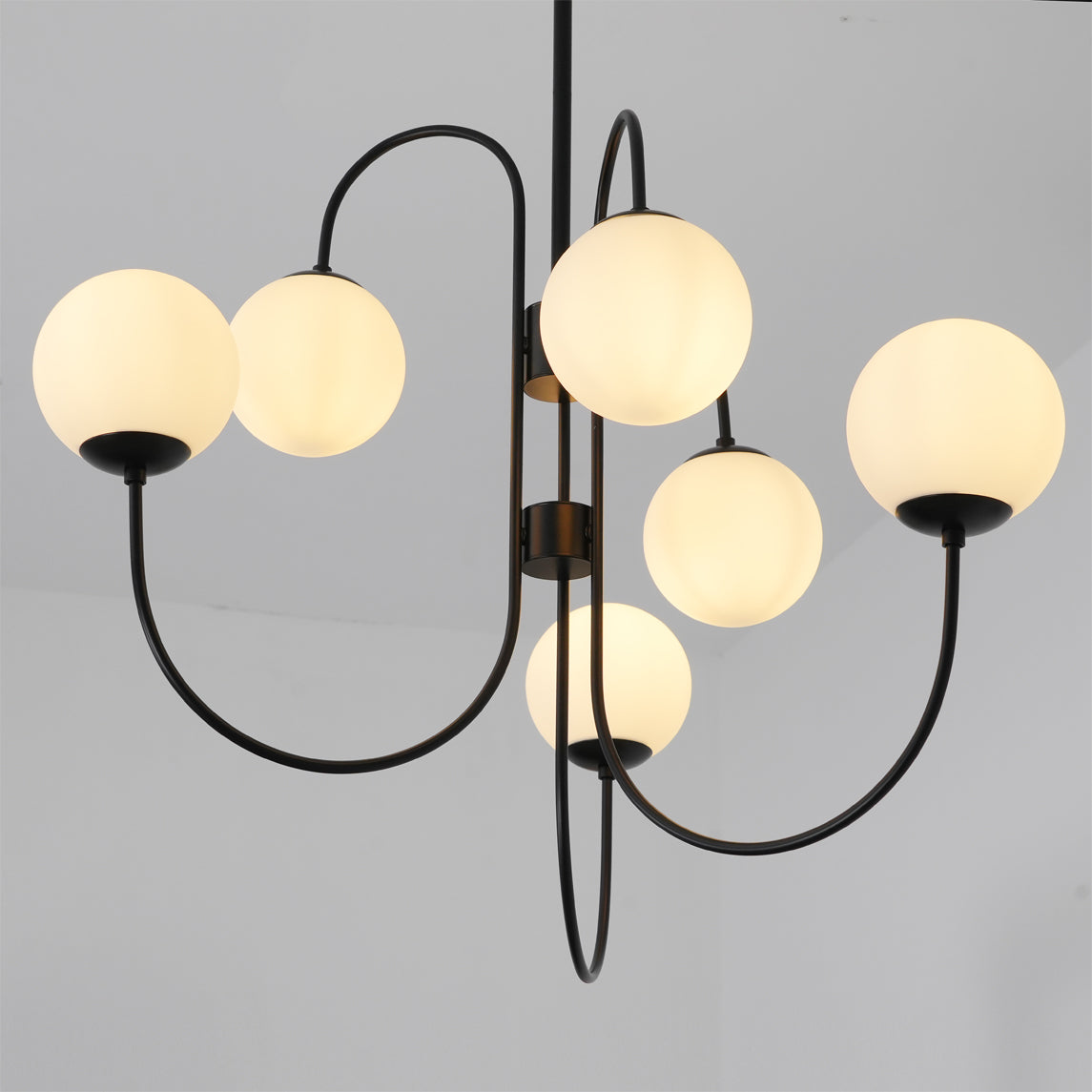 Lustra Chandelier Brass Globe Cluster Curved Arm-Neutral Decor