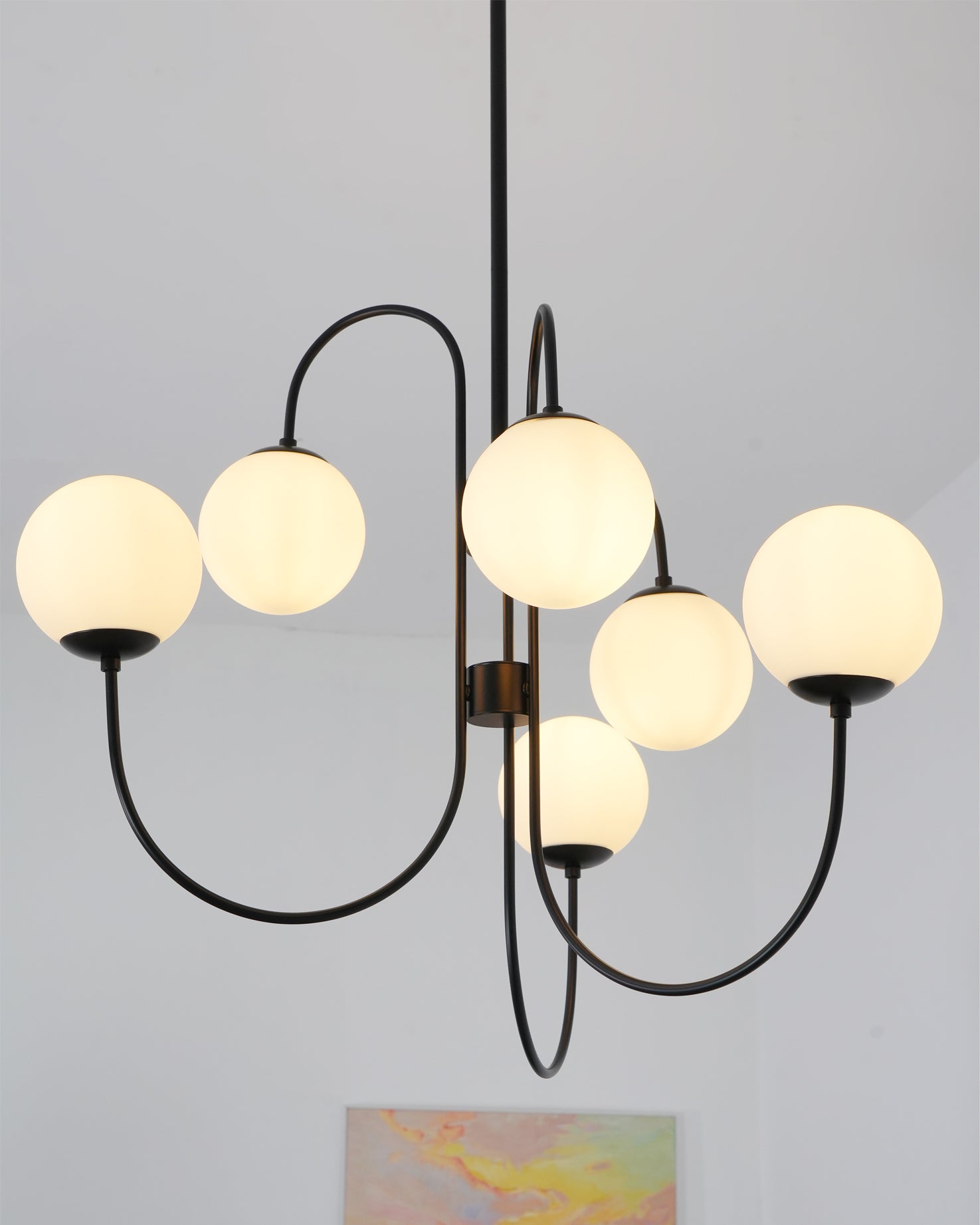 Lustra Chandelier Brass Globe Cluster Curved Arm-Neutral Decor