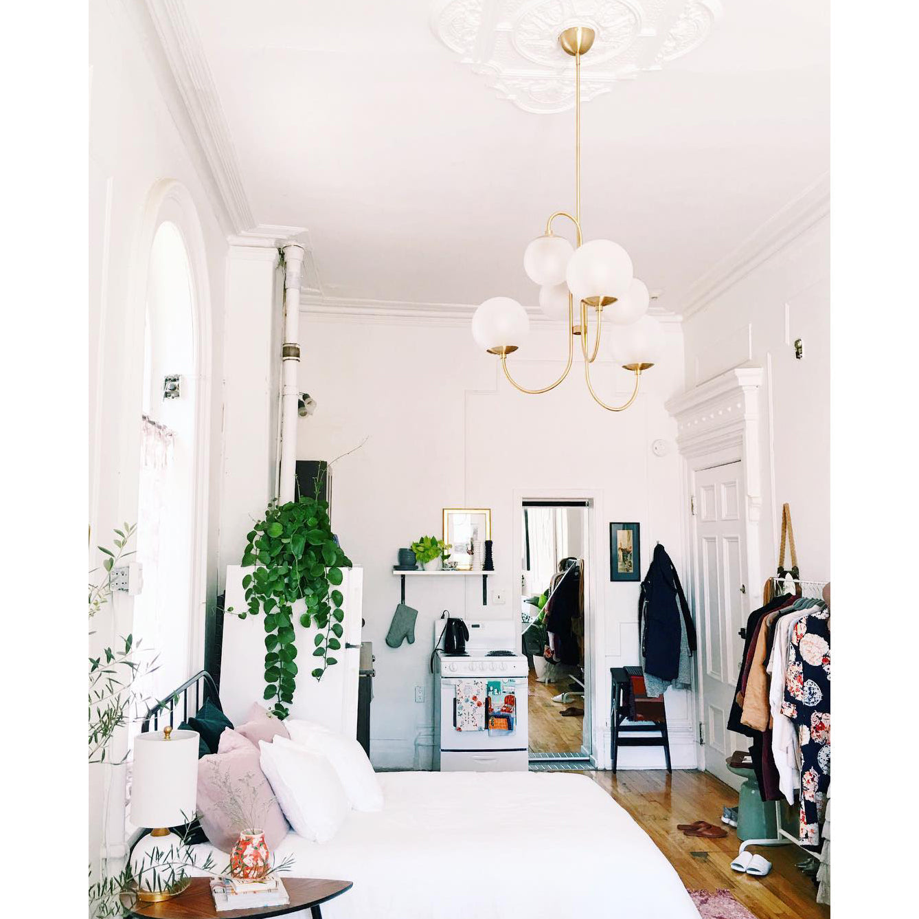 Amara Chandelier