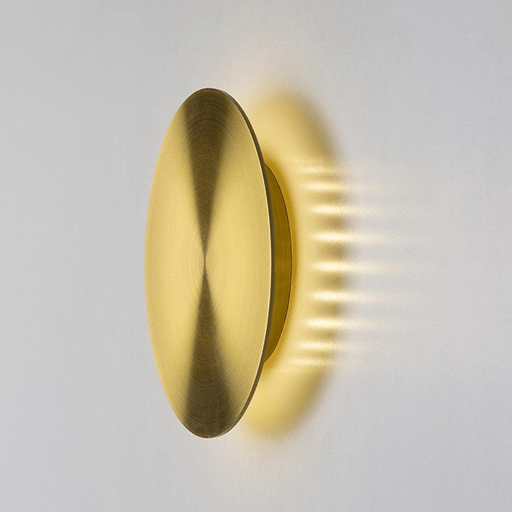 Phelan Brass Minimalist Wall Lamp-Neutral Decor