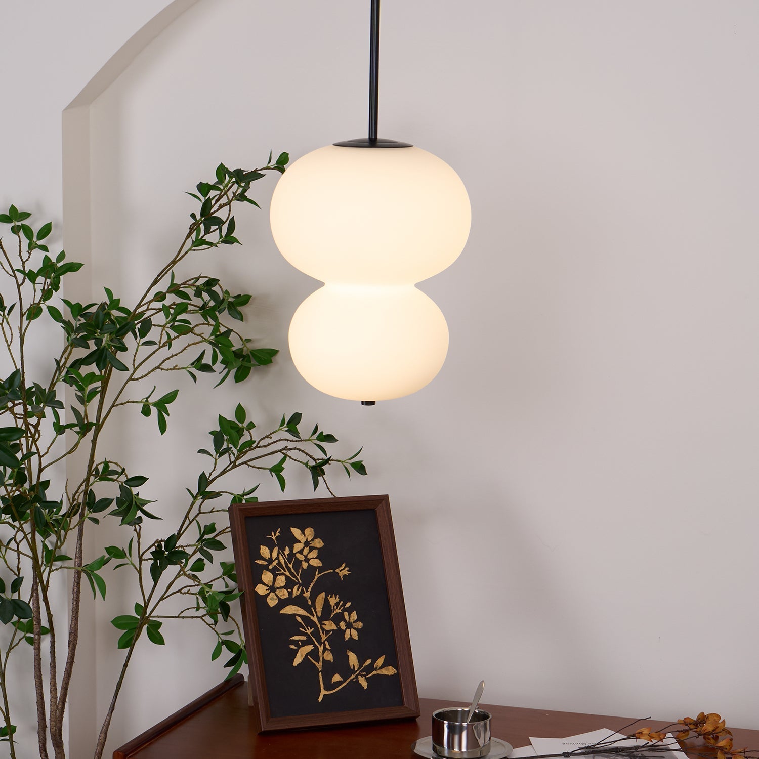Xalt Minimalist Glass Pendant Light-Neutral Decor