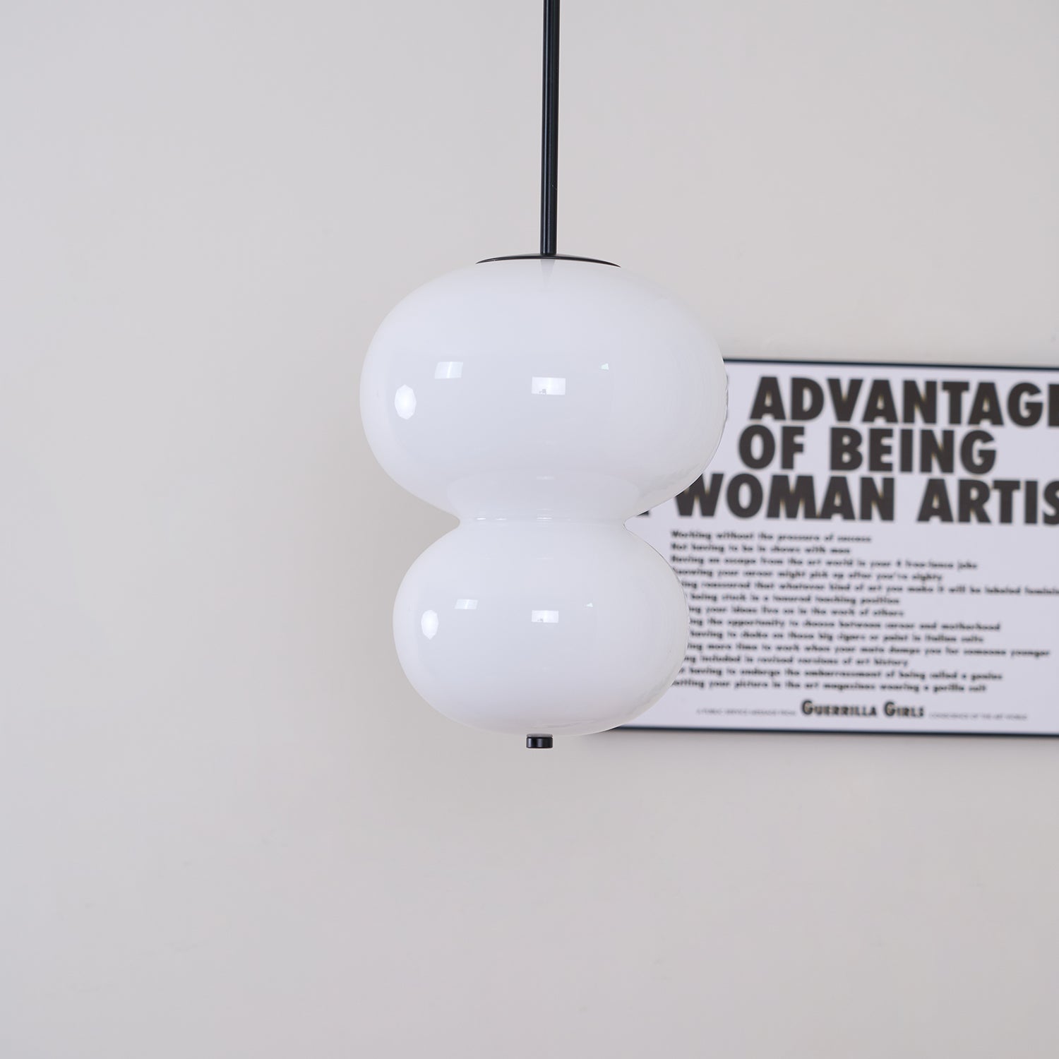 Xalt Minimalist Glass Pendant Light-Neutral Decor
