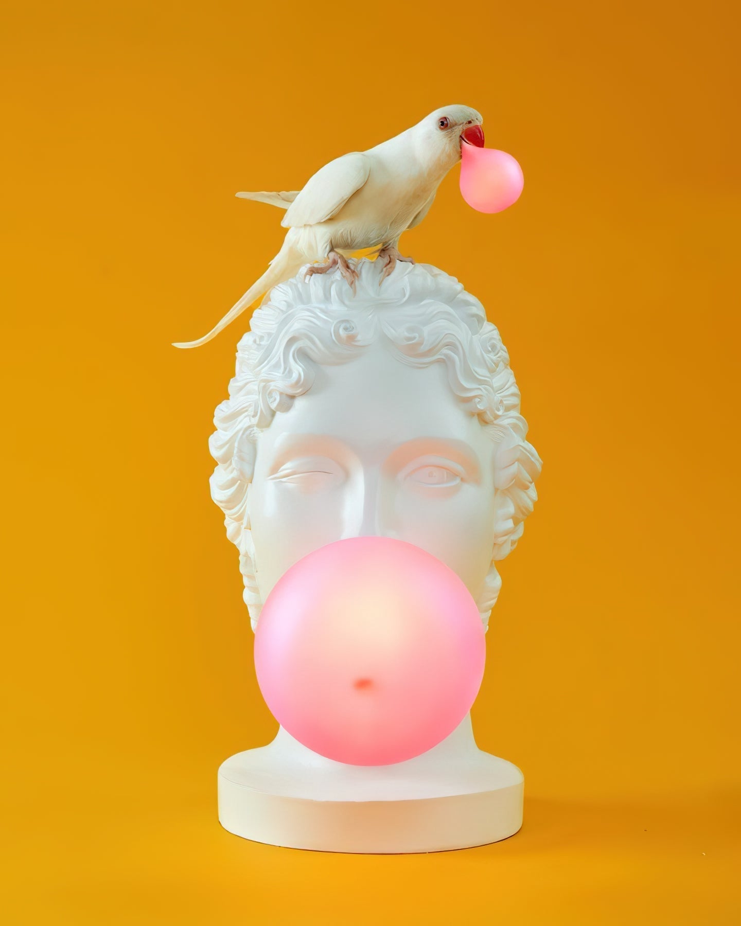 Aurrinel Sculptural Resin Desk Lamp-Neutral Decor