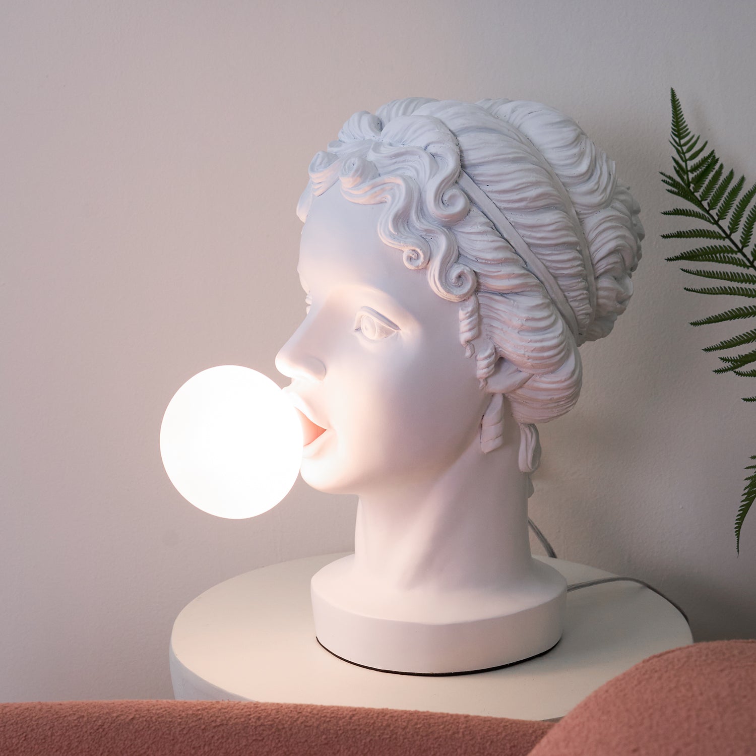 Aurrinel Sculptural Resin Desk Lamp-Neutral Decor