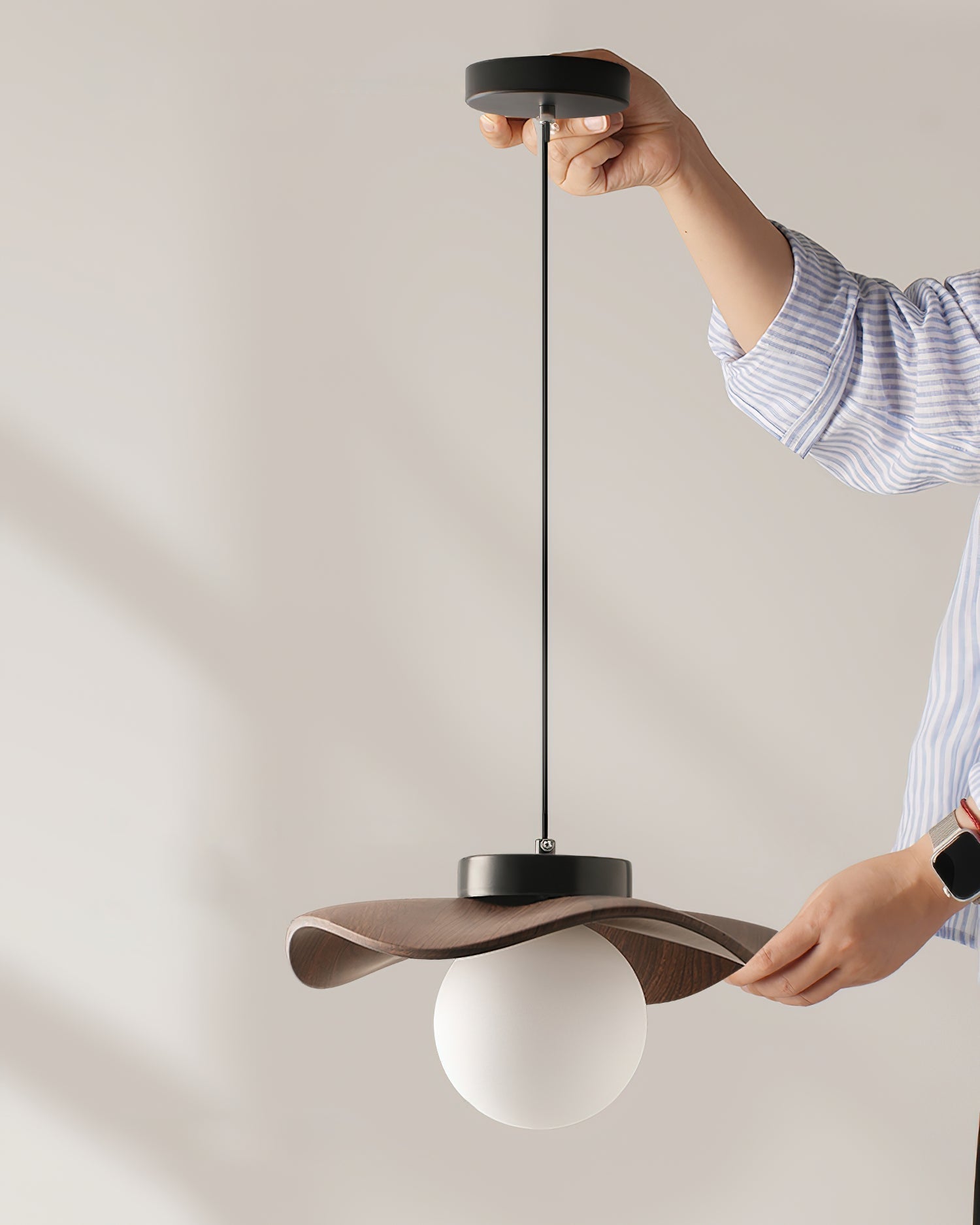 Pendant Lamp Glass and Metal Wavy Shade Sculptural Minimalist Accent