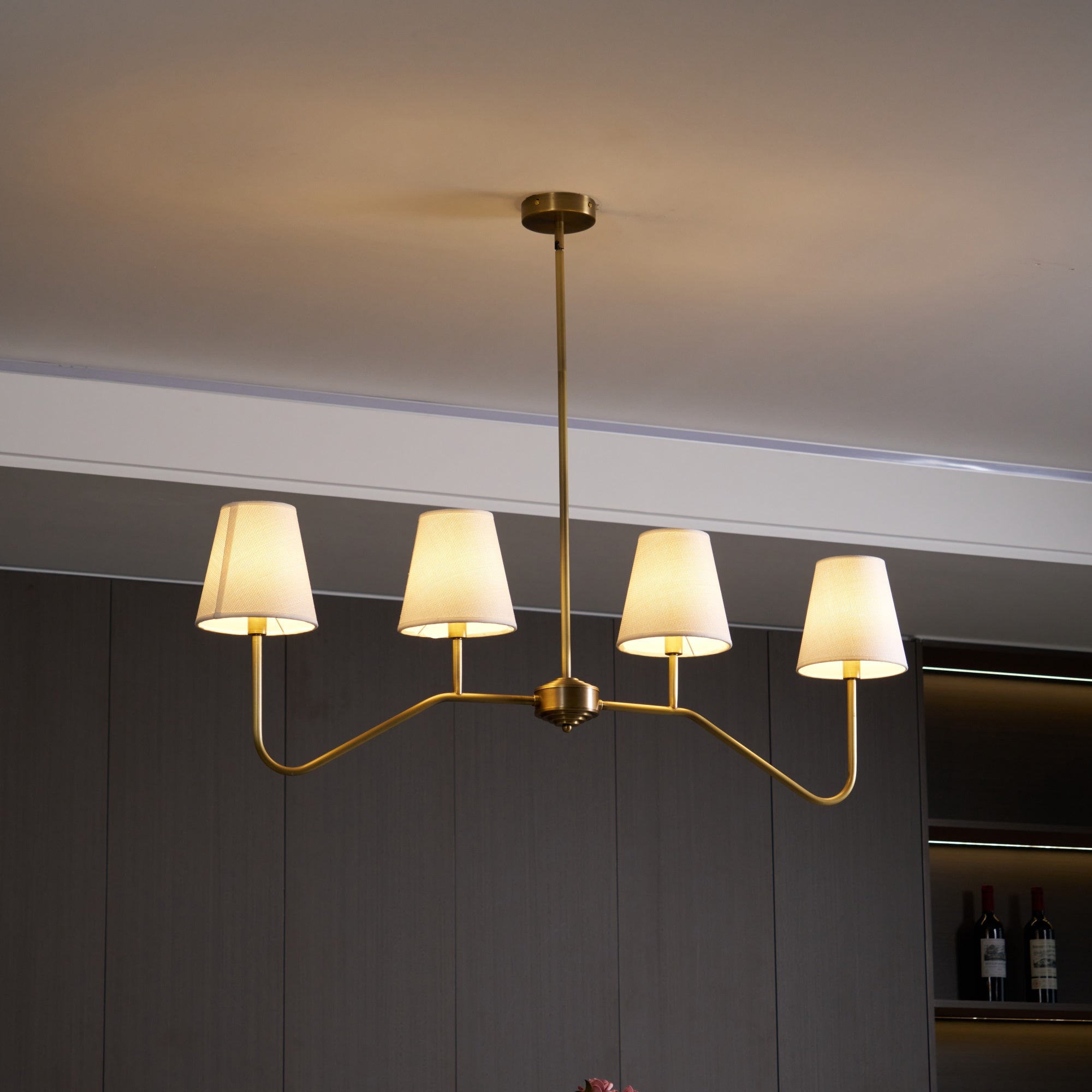 Lustra Chandelier Brass Curved Beige Linear-Neutral Decor