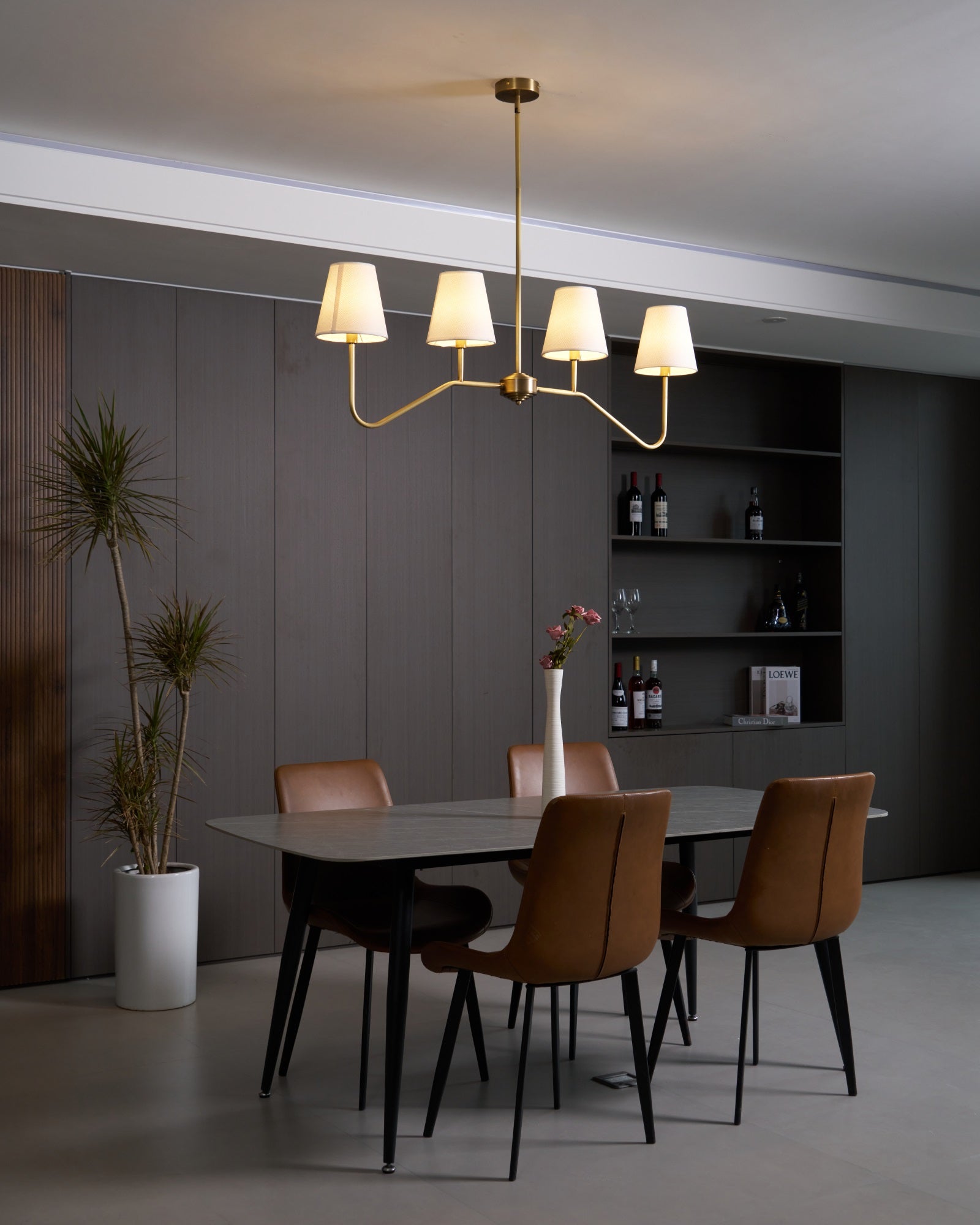 Lustra Chandelier Brass Curved Beige Linear-Neutral Decor